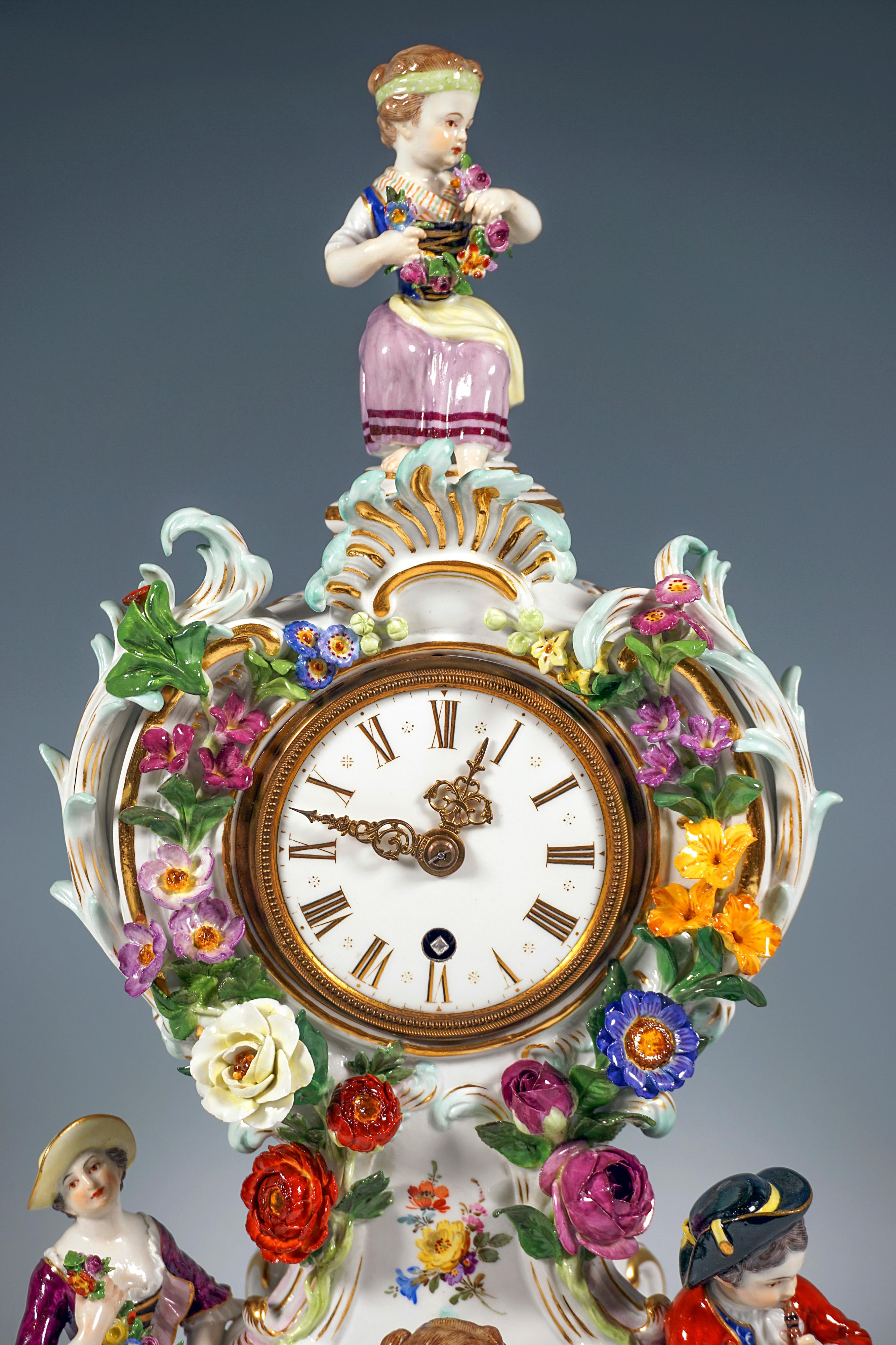 Meissener Splendour-Uhr mit Gärtnerfiguren auf Sockel von Leuteritz, um 1880 (Spätes 19. Jahrhundert) im Angebot