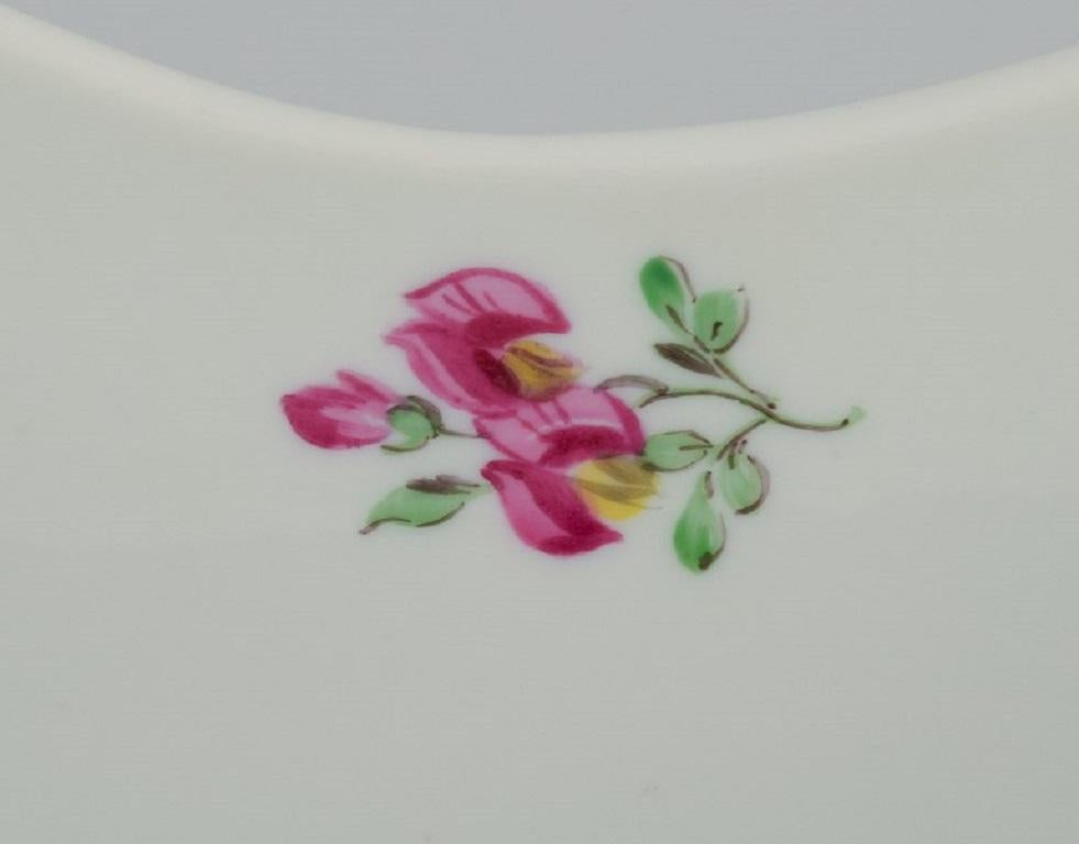 Meissen, Square Bowl Hand Painted with Flowers, Late 19th Century In Excellent Condition For Sale In Copenhagen, DK