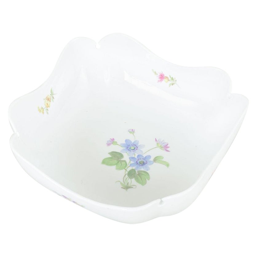 Meissen. Square porcelain bowl with multicoloured floral decorations. Ca. 1930s