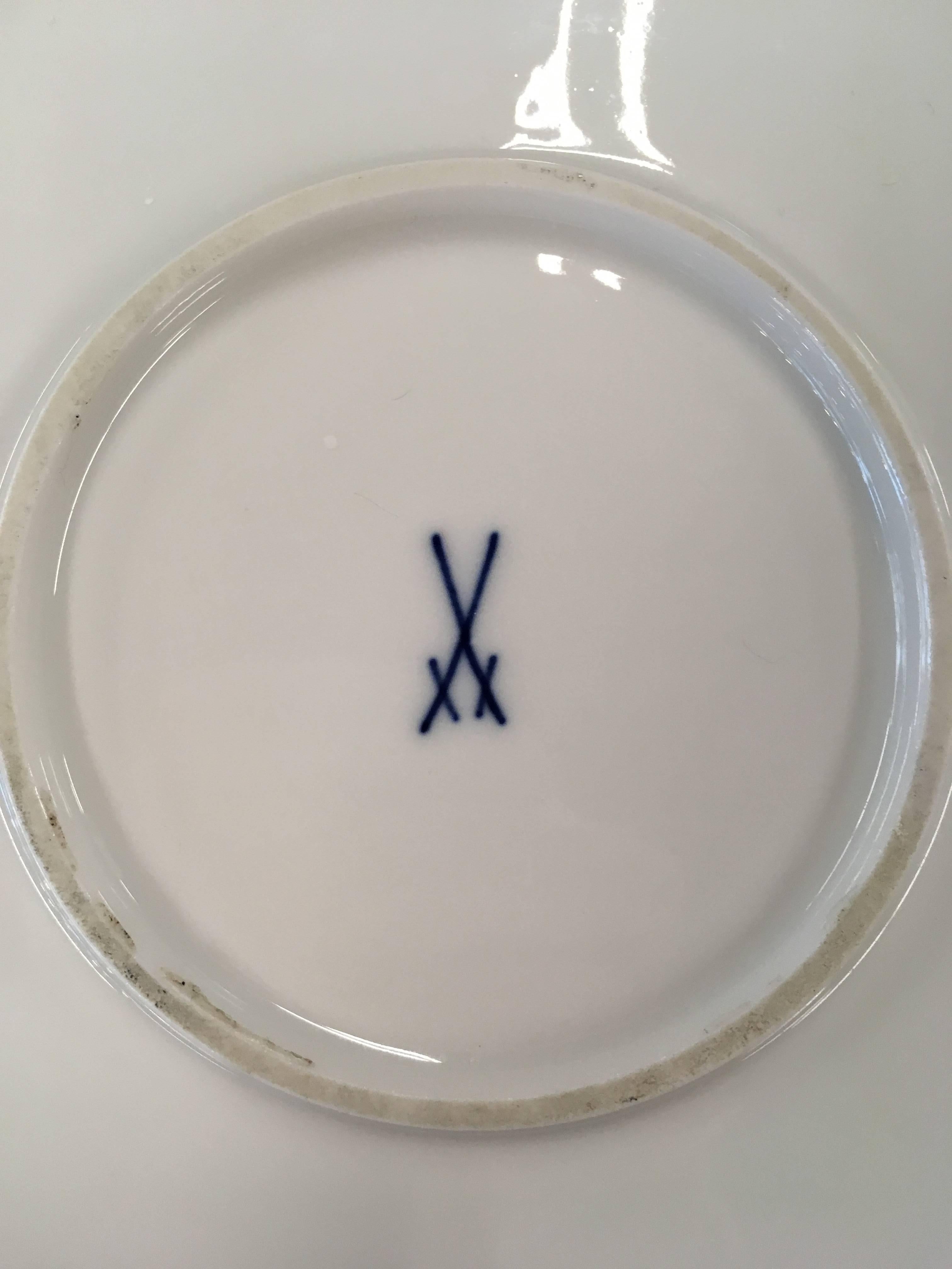 18th Century Meissen Square Porcelain Serving Platter For Sale