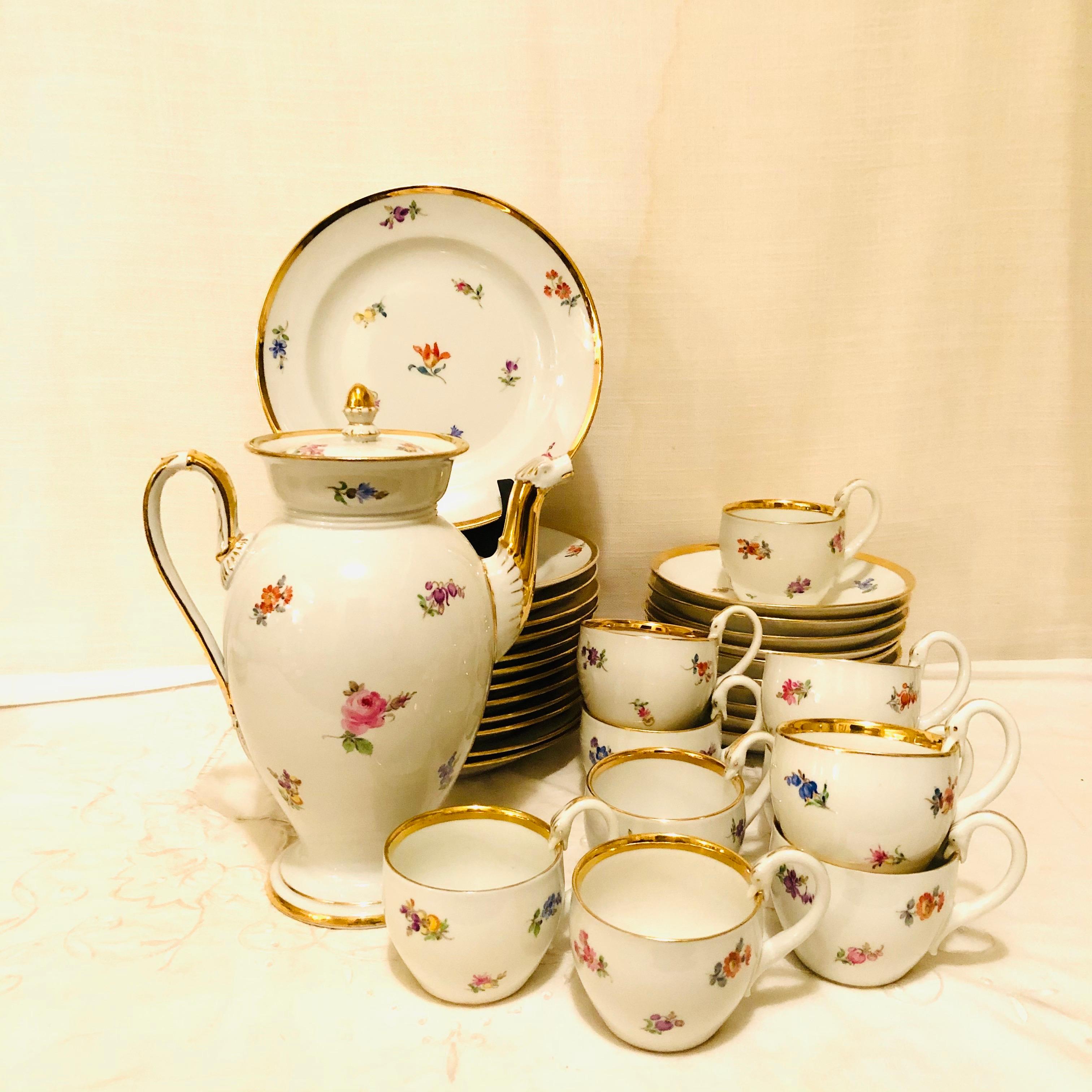 Meissen Streublumen Tea Set for 10 with Cups and Saucers, Cake Plates and Teapot 4
