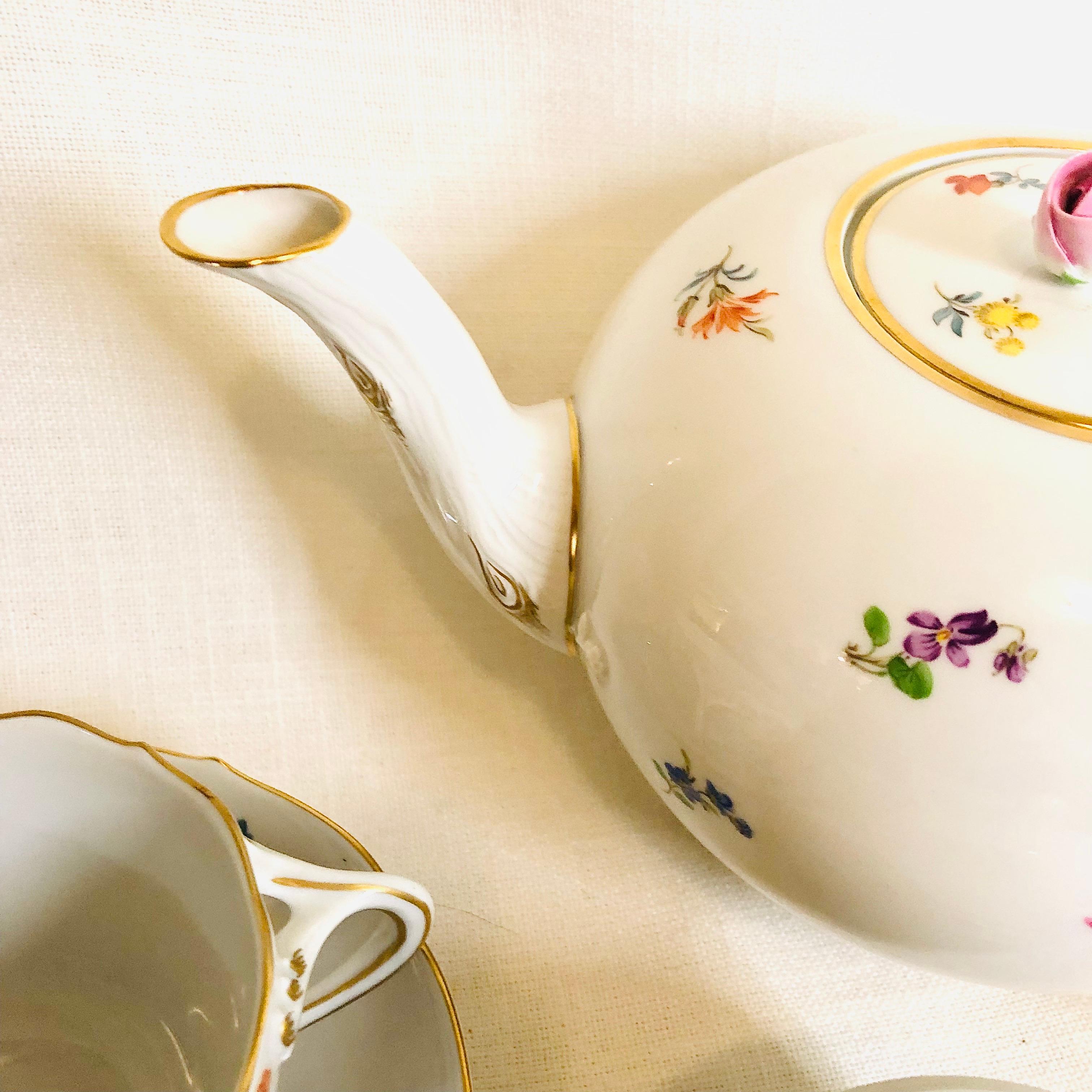 Porcelain Meissen Streublumen Tea Set with 4 Cups and Saucers and Covered Sugar & Creamer