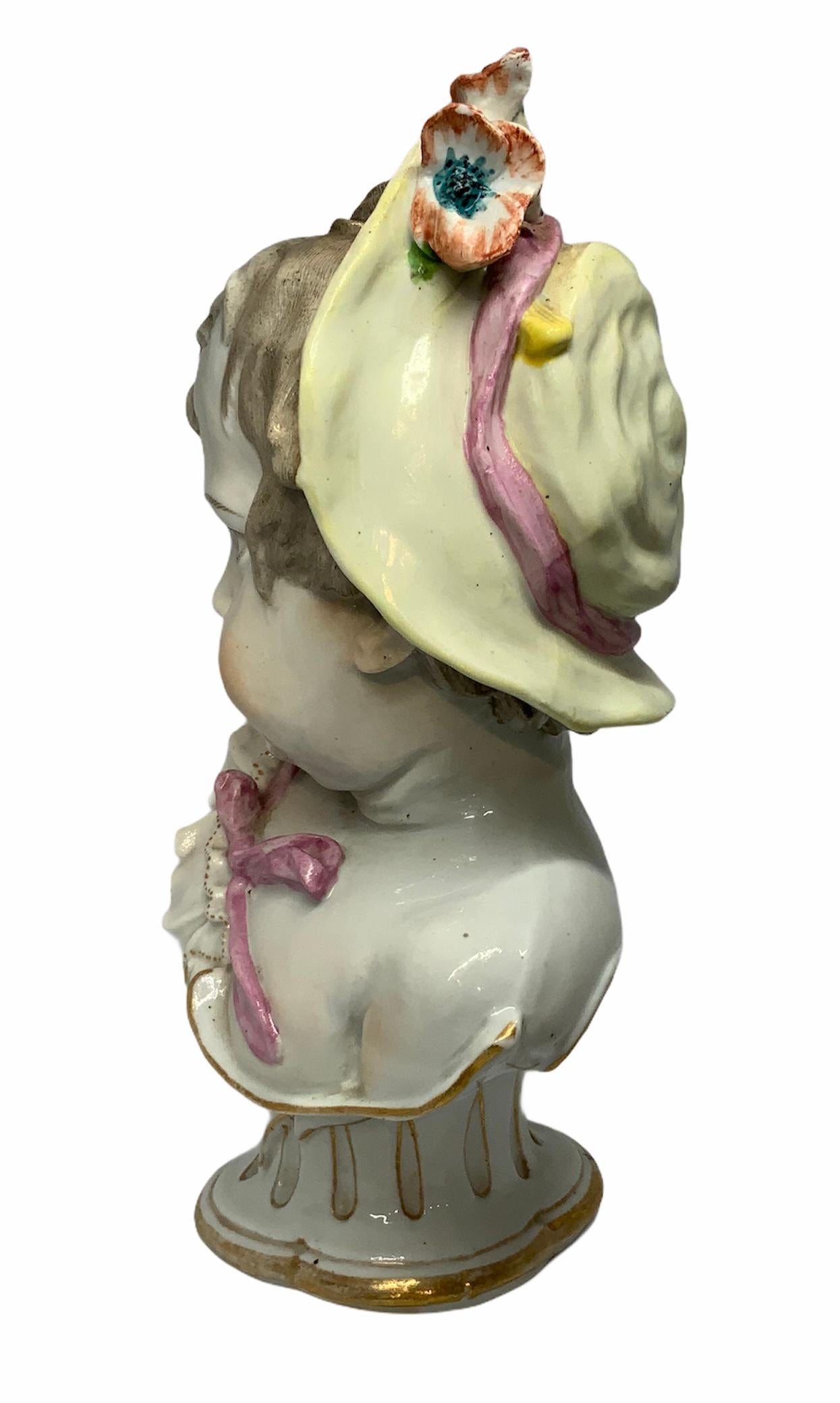 Meissen Style Porcelain Figural Bust of a Baby Girl Allegorical to the Spring For Sale 4