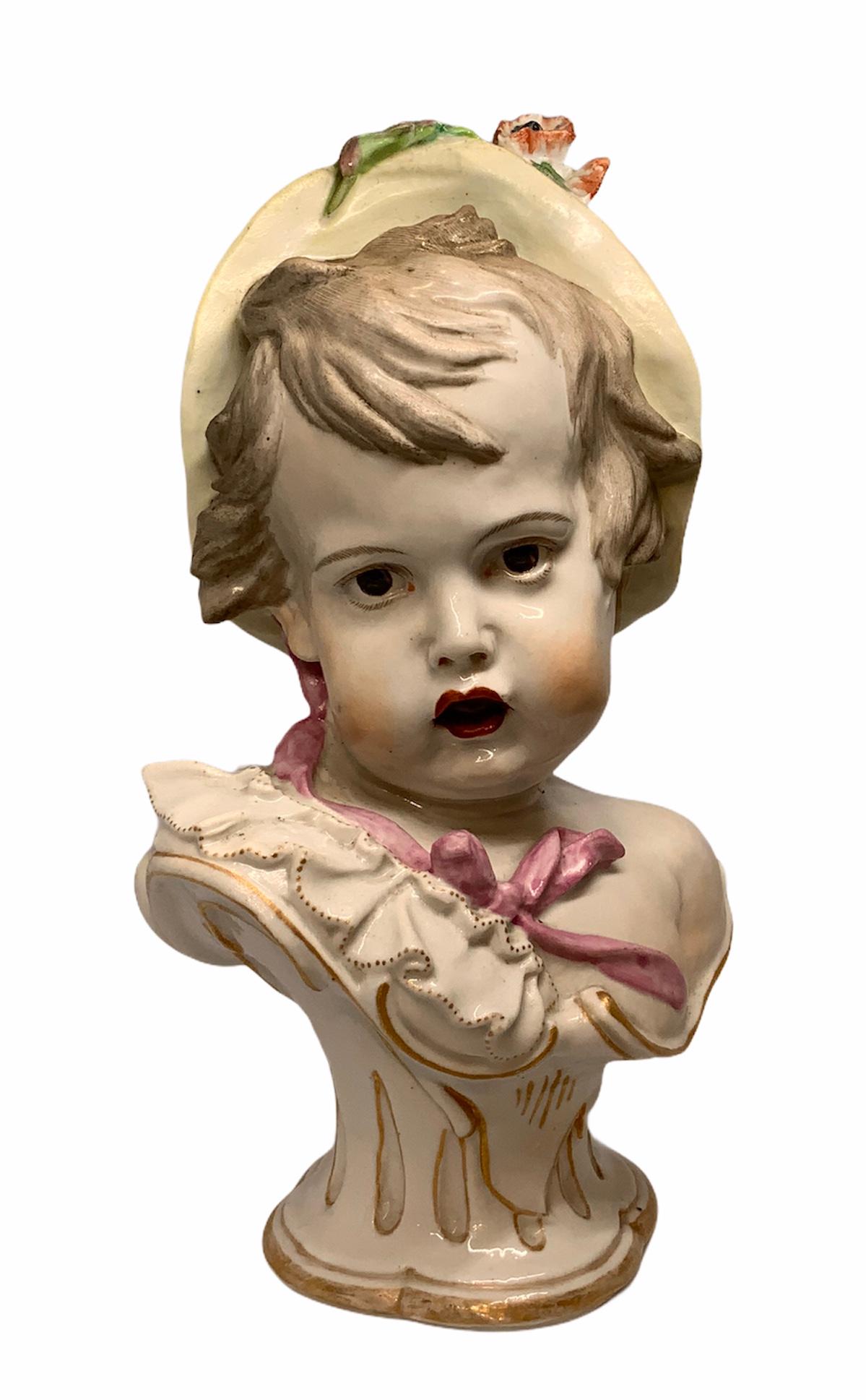 Meissen Style Porcelain Figural Bust of a Baby Girl Allegorical to the Spring For Sale 2