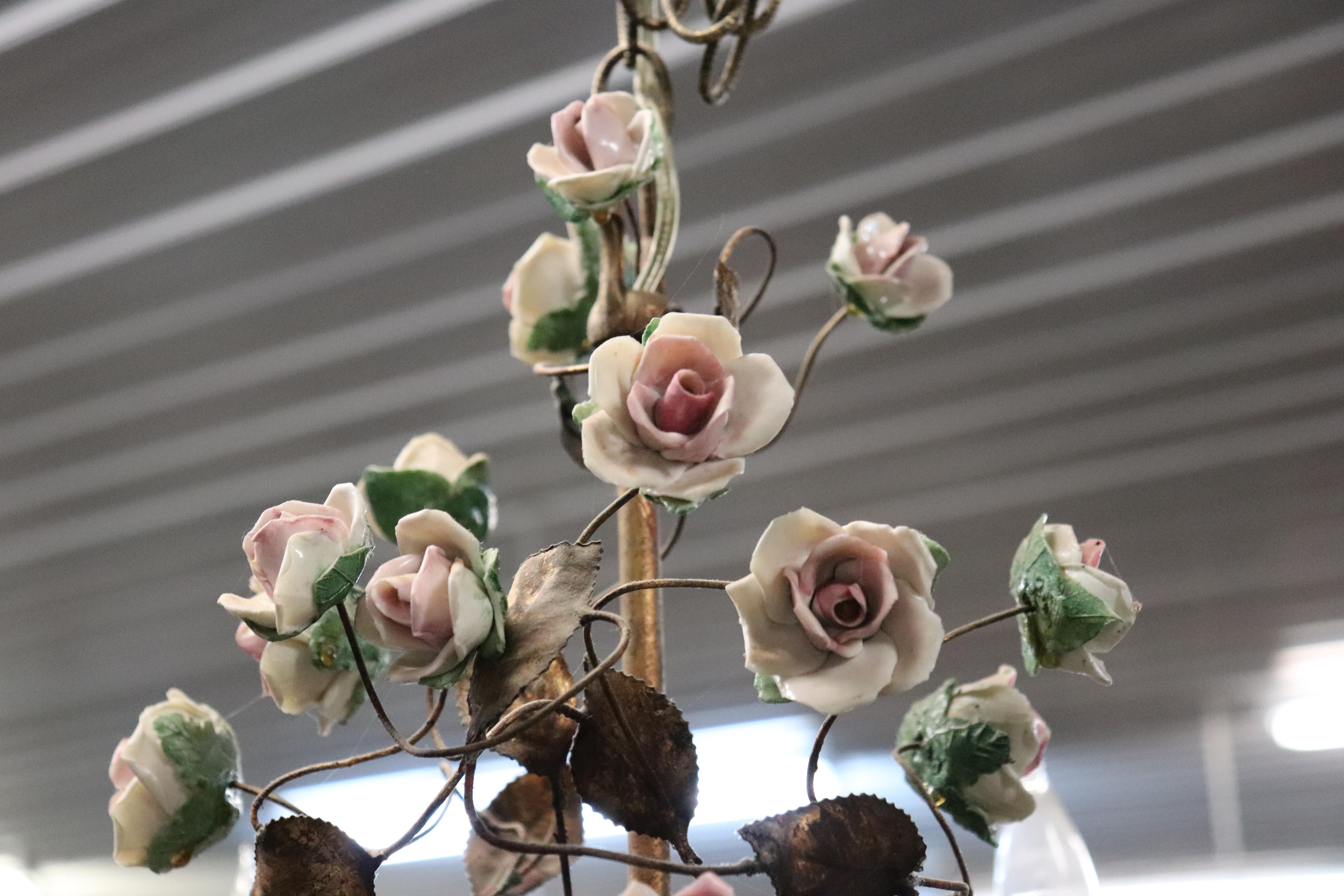 Meissen style Porcelain Figural Floral Chandelier with Gilt Details Italian Made For Sale 5