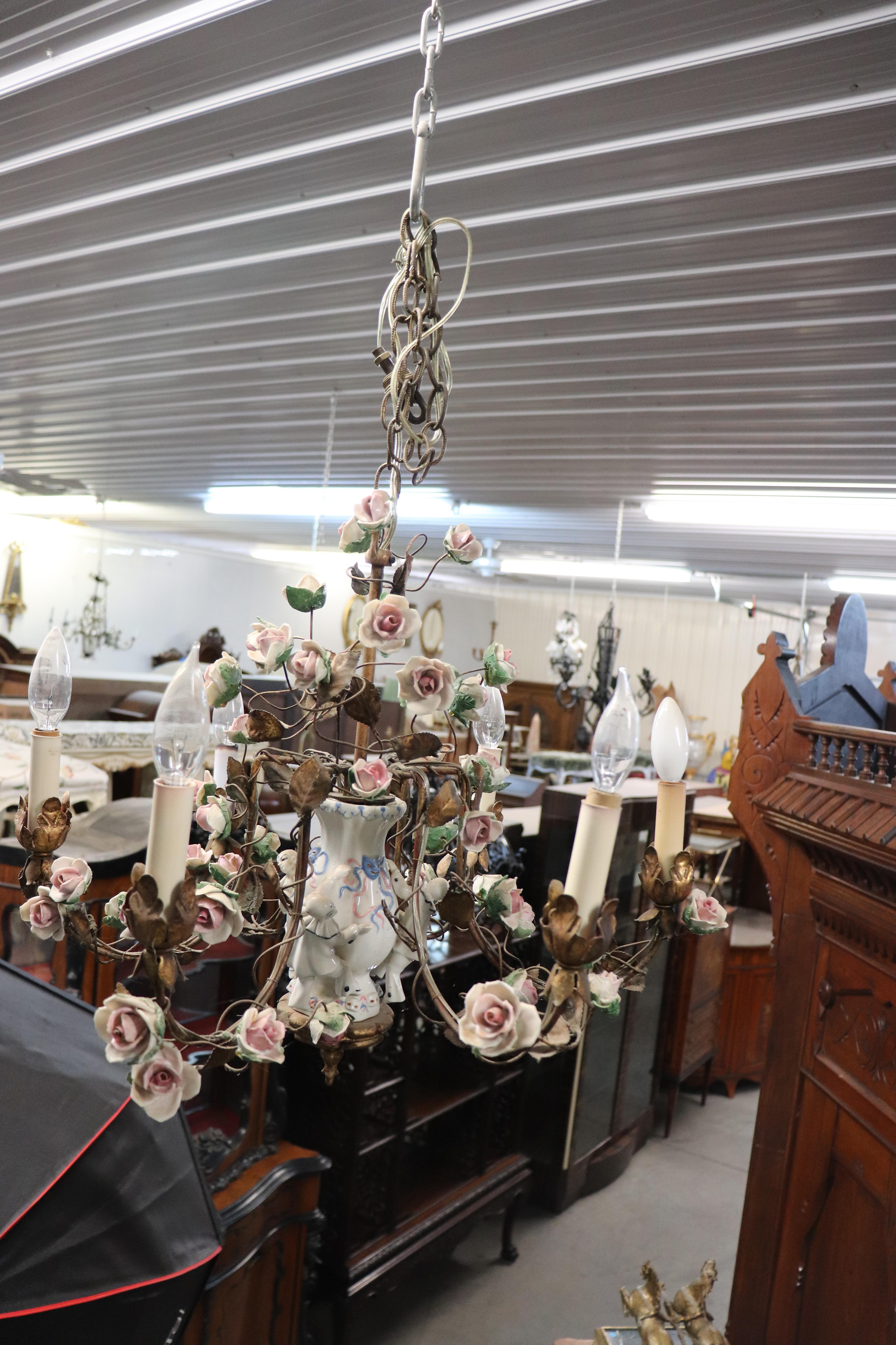 Meissen style Porcelain Figural Floral Chandelier with Gilt Details Italian Made In Good Condition For Sale In Swedesboro, NJ