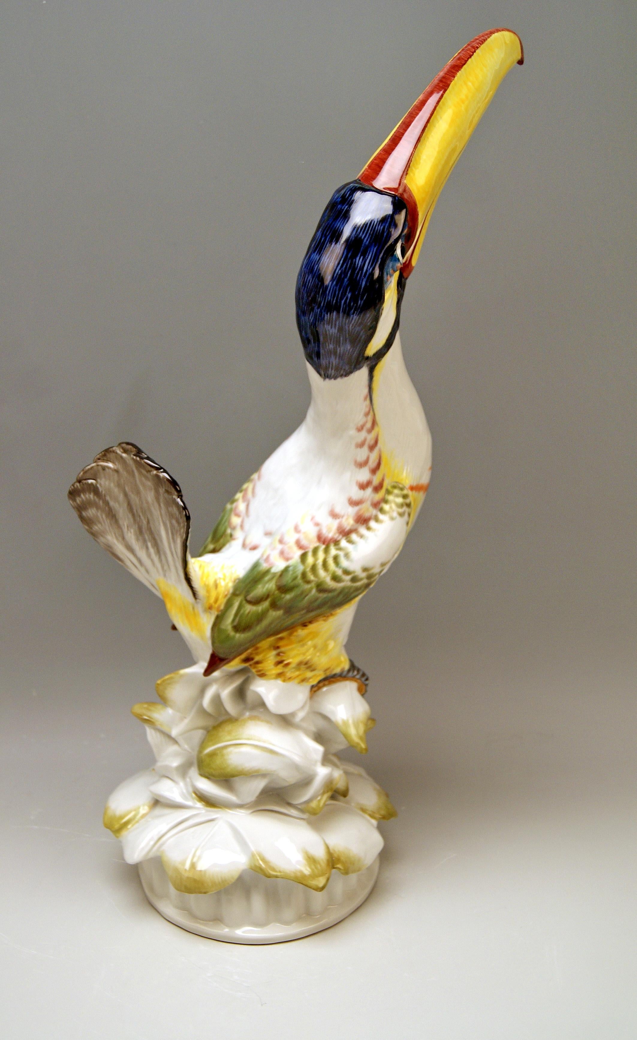 Painted Meissen Tall Guianan Toucanet Art Deco Style 58 Cm Model 76025 Paul Walther 1978