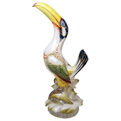 Grand toucanet Guianan de Meissen de style Art Déco 58 Cm Modèle 76025 Paul Walther 1978