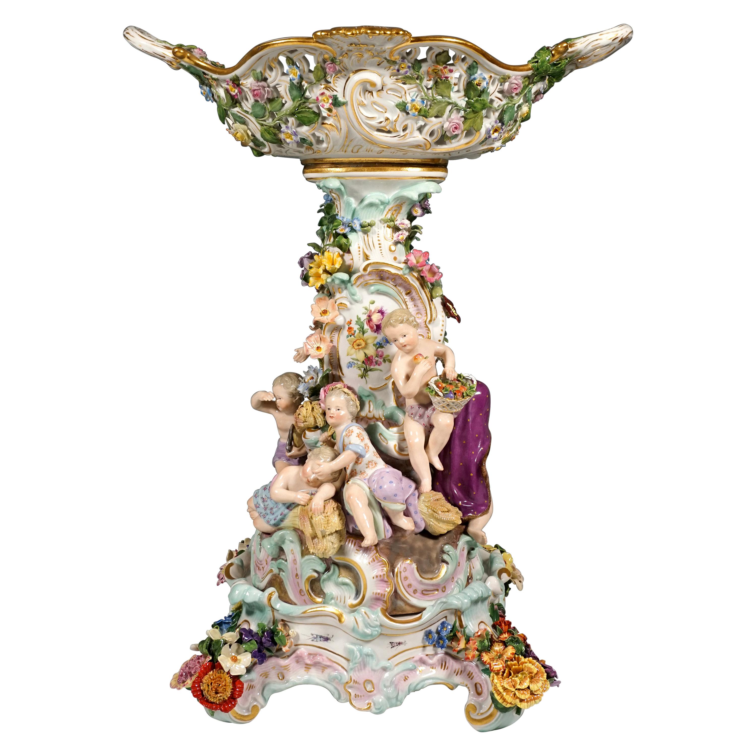 Meissen Tall Splendour Centerpiece with Cupids by Leuteritz, Around 1880