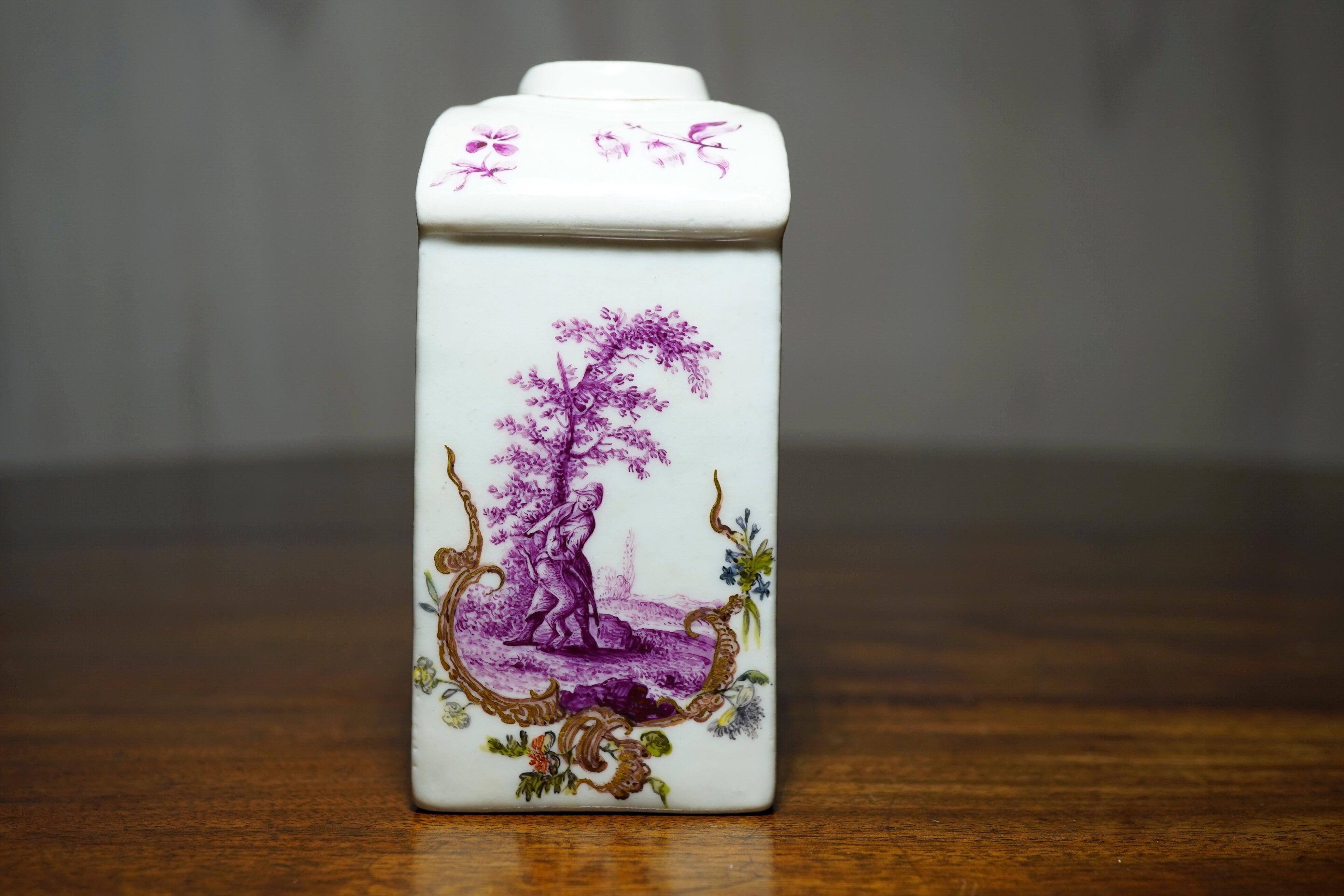 18th Century Meissen Tea Canister, Hunt Scene in Purple, Rococo Scrolls, circa 1755 For Sale