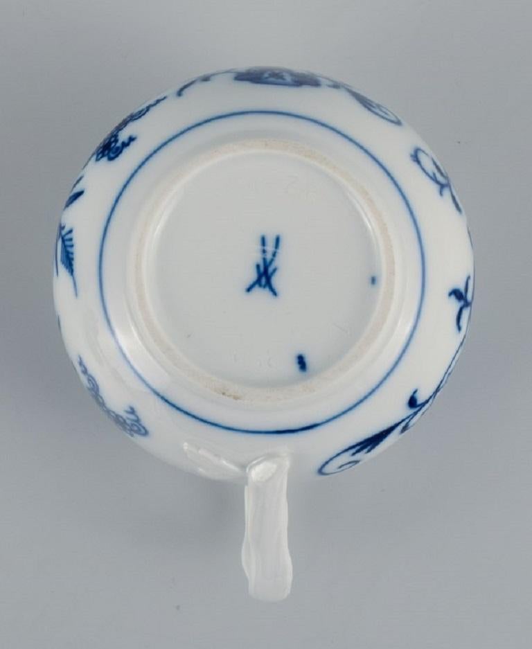 Hand-Painted Meissen, Three Blue Onion Cream Cups, circa 1900 For Sale