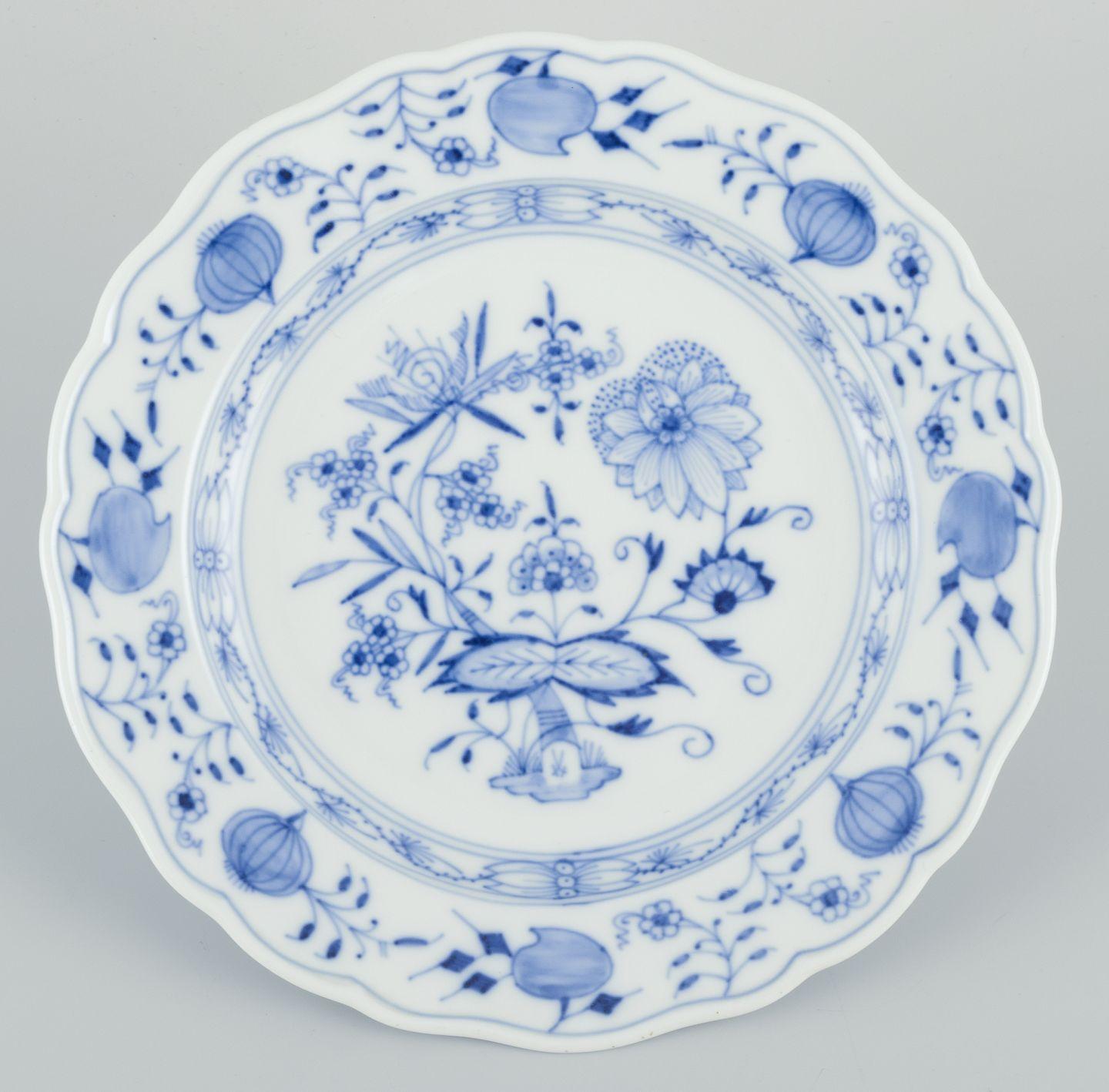 German Meissen, three Blue Onion patterned plates in porcelain. Early 20th C. For Sale