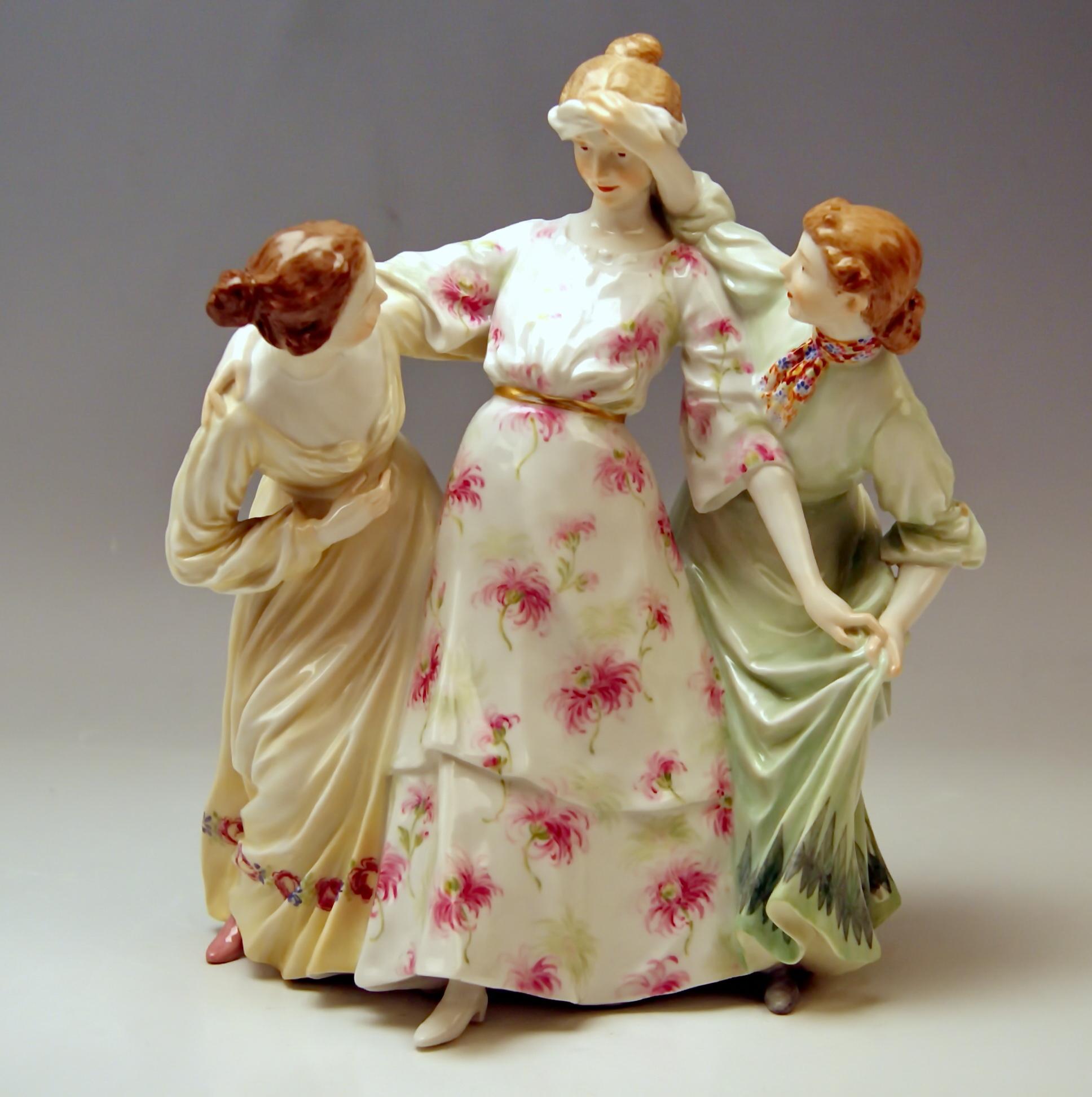 Meissen Three Girls Playing Hide and Seek by Theodore Eichler Model W 115 For Sale 1