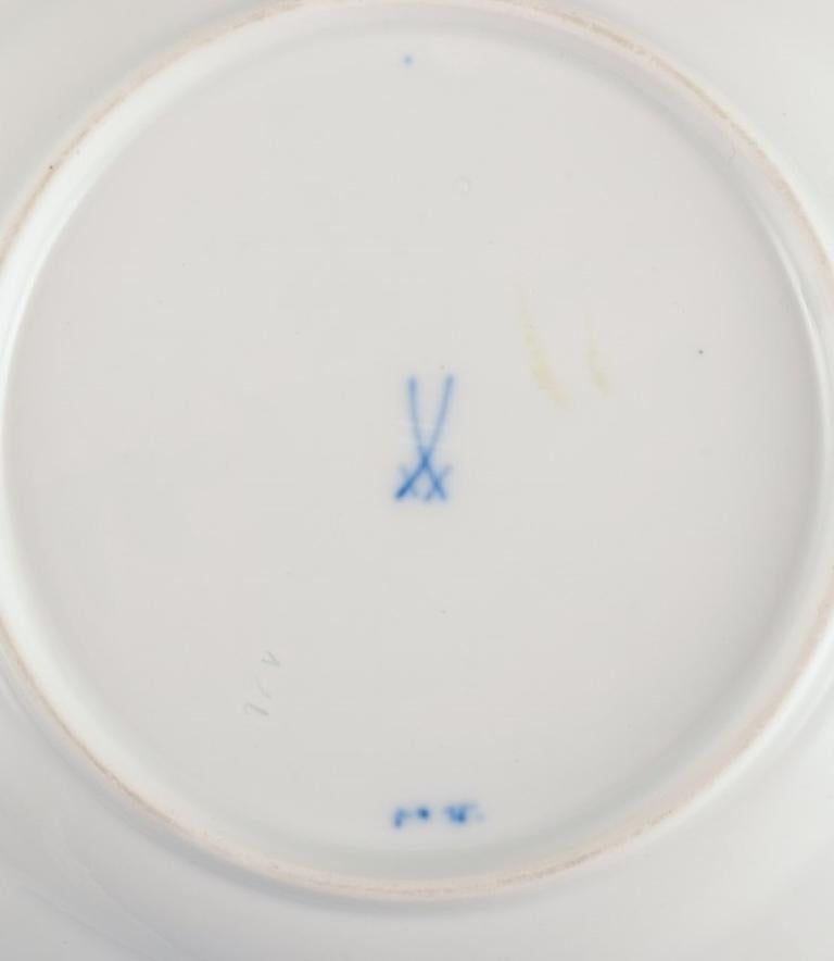 Hand-Painted Meissen, Three Plates, Blue Onion Pattern, Early 20th Century For Sale