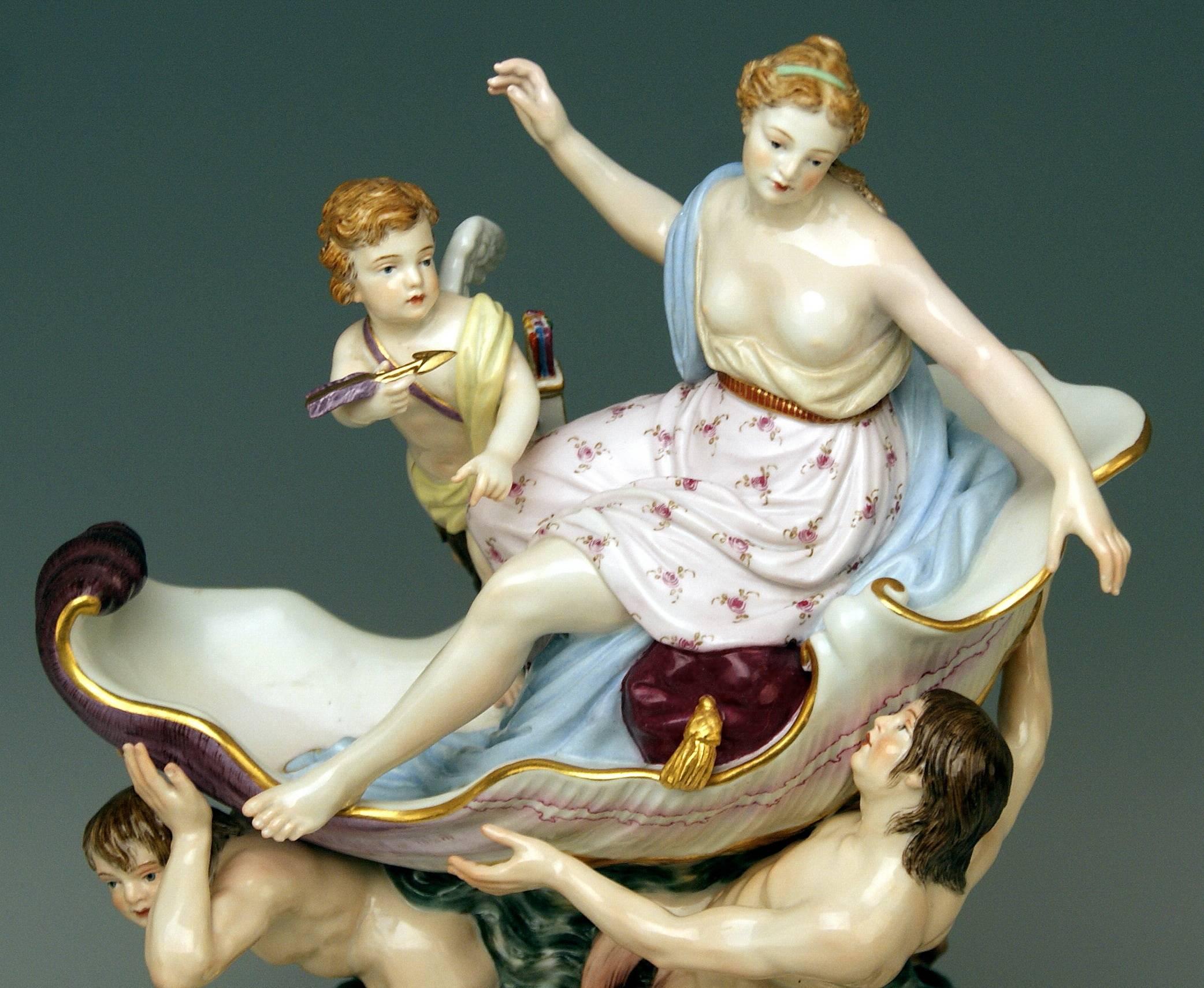 Porcelain Meissen Triumph of Venus Model 127 Kaendler Johann Joachim c.1870