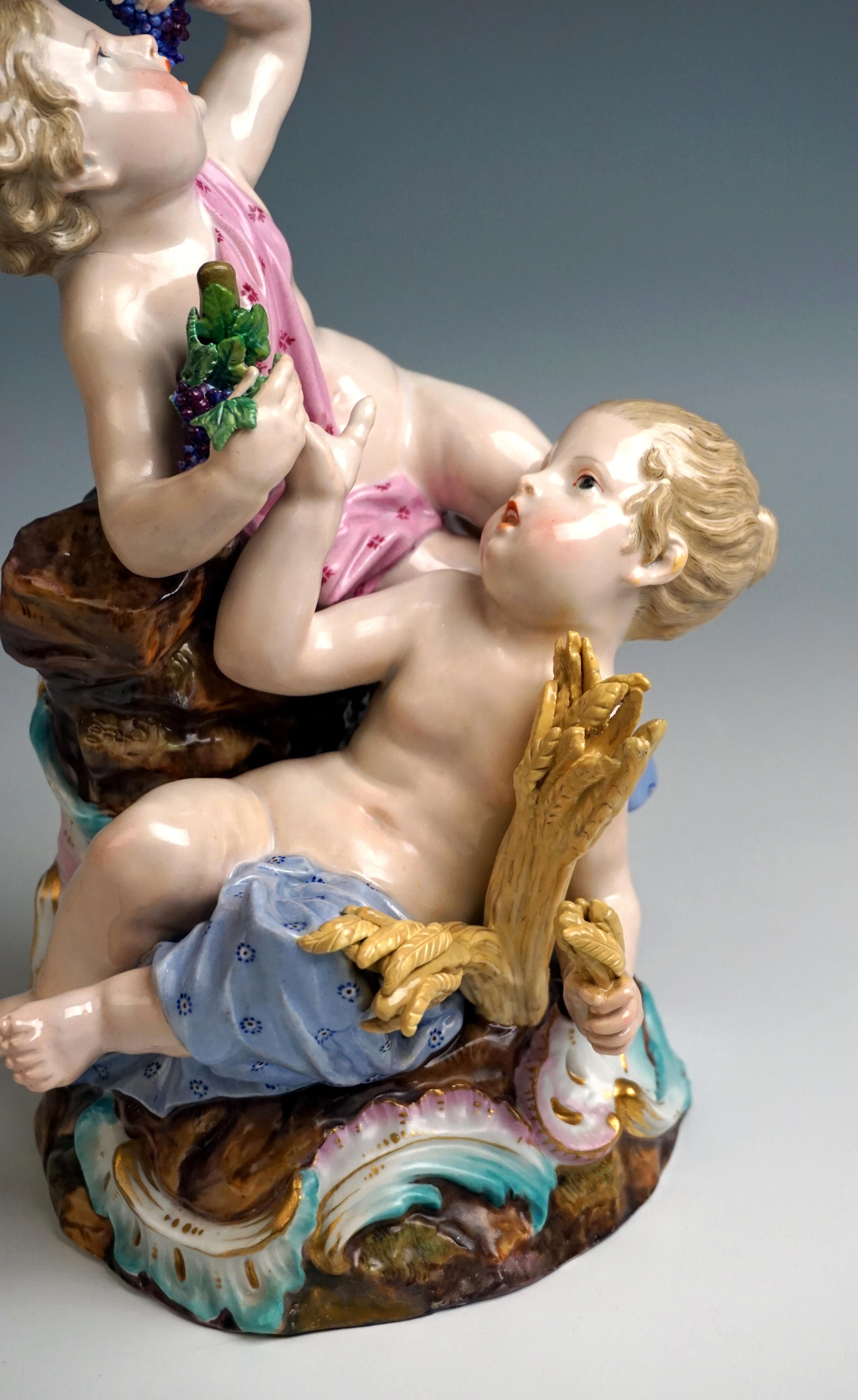 Groupes de deux figurines de Meissen Allégories des quatre saisons par Kaendler:: vers 1850 en vente 1
