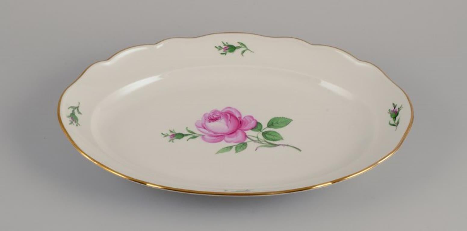 Porcellana Meissen, due grandi piatti da portata ovali 