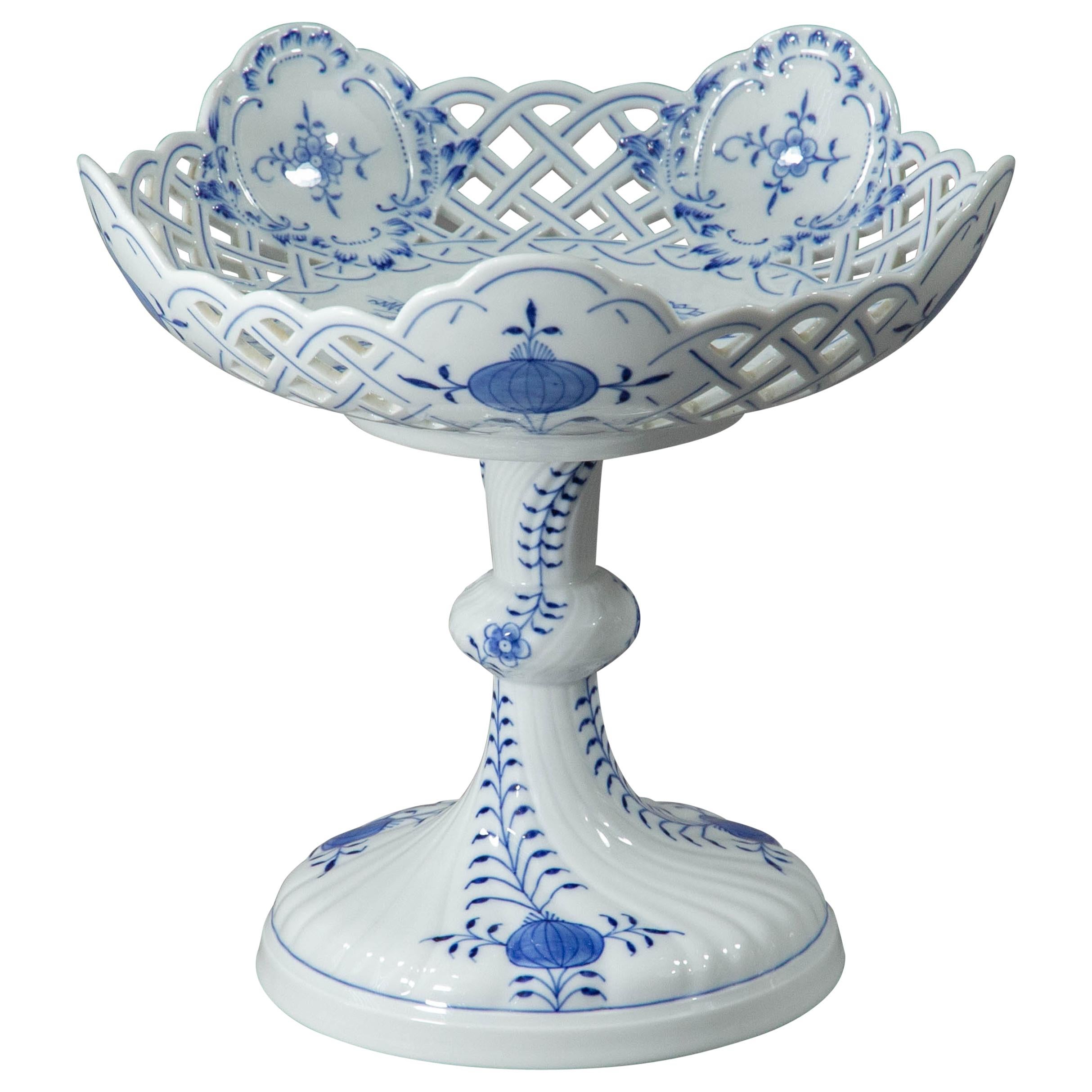 Meissen - Zwiebelmuster - Centerpiece / Footed Dish