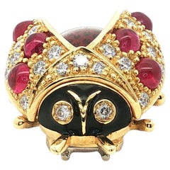 Meister Zürich Lucky Ladybug Ruby Brooch in 18K Yellow Gold