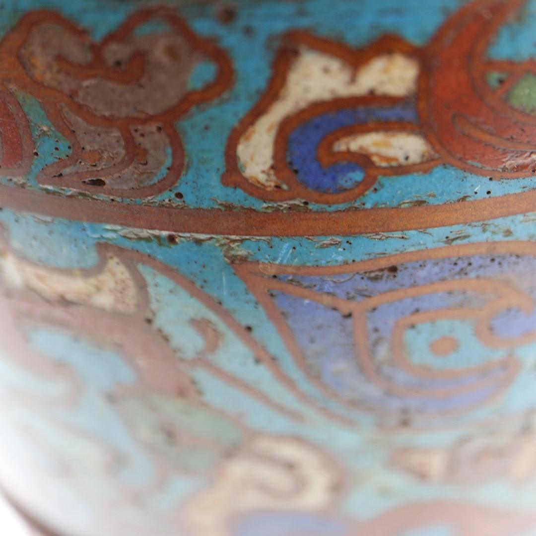 Anglo-Japanese Mej Periode Bronze Vase, Cloisonne enamel decor; Japan late 19th century For Sale