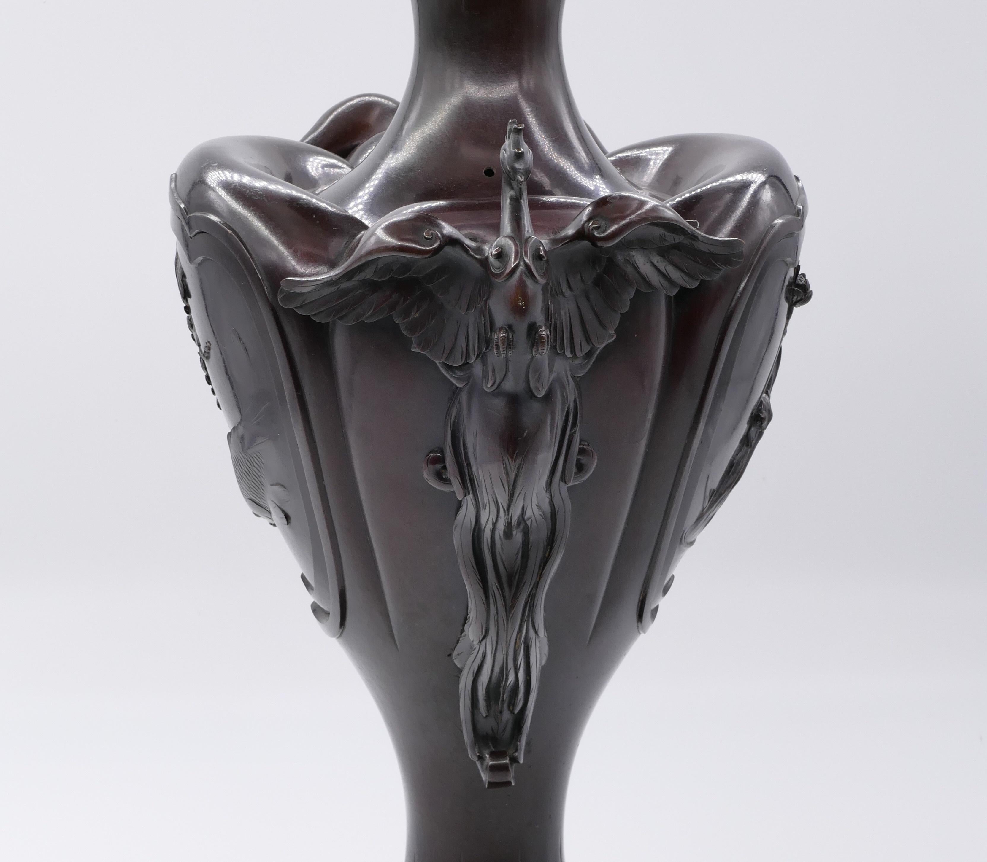 Giapponese Anfora di bronzo Meji, Giappone, 1868-1912 in vendita