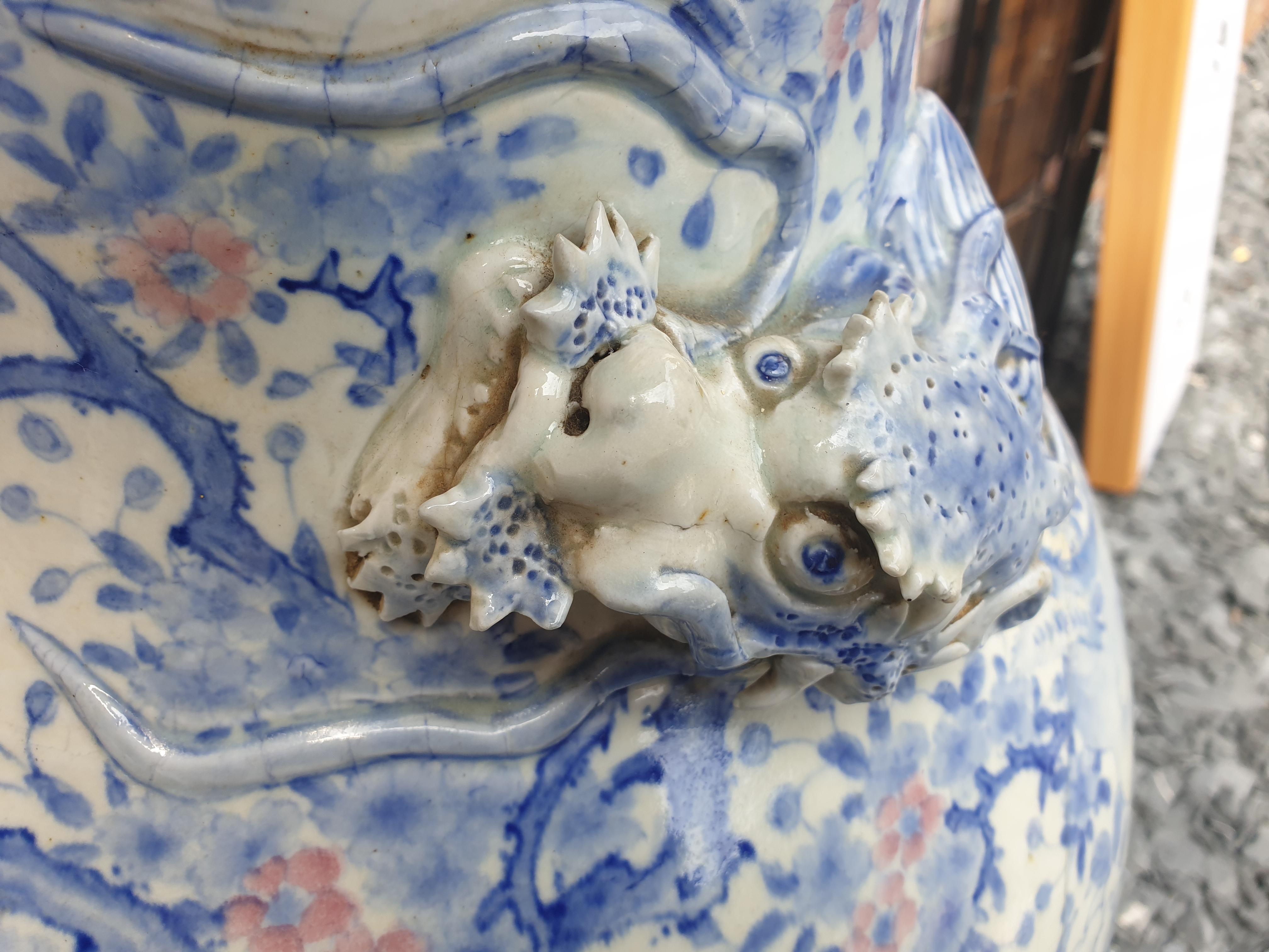 19th Century Meji Period Pair of 3 Claw Dragon Japaneses Blue and White Vases For Sale