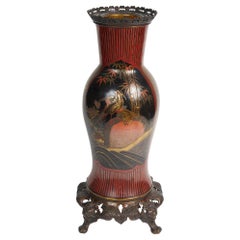 Meji Period Red and Black Ceramic Japanese Vase Representing a Landscape