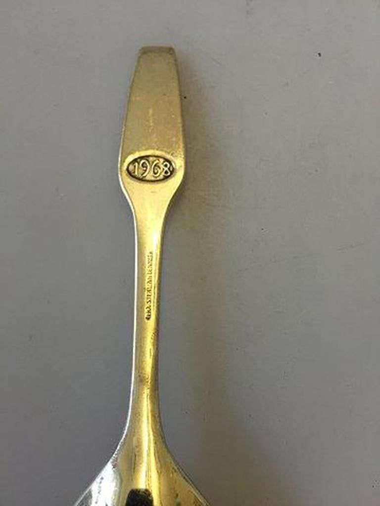 Meka sterling silver Christmas teaspoon 1968. 

Measures 11 cm / 4 21/64