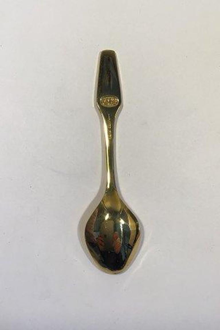 Meka Sterling Silver Gilt Christmas teaspoon 1972. 

Measures 11 cm / 4 21/64 in.