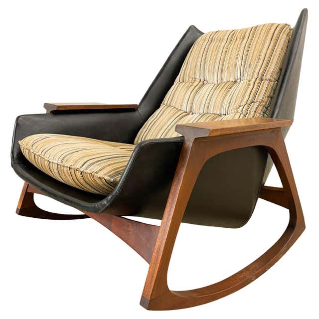 Mid Mod Rocking Chair Mid-Century Modern Rocking Chair For Sale at 1stDibs | danish modern ...