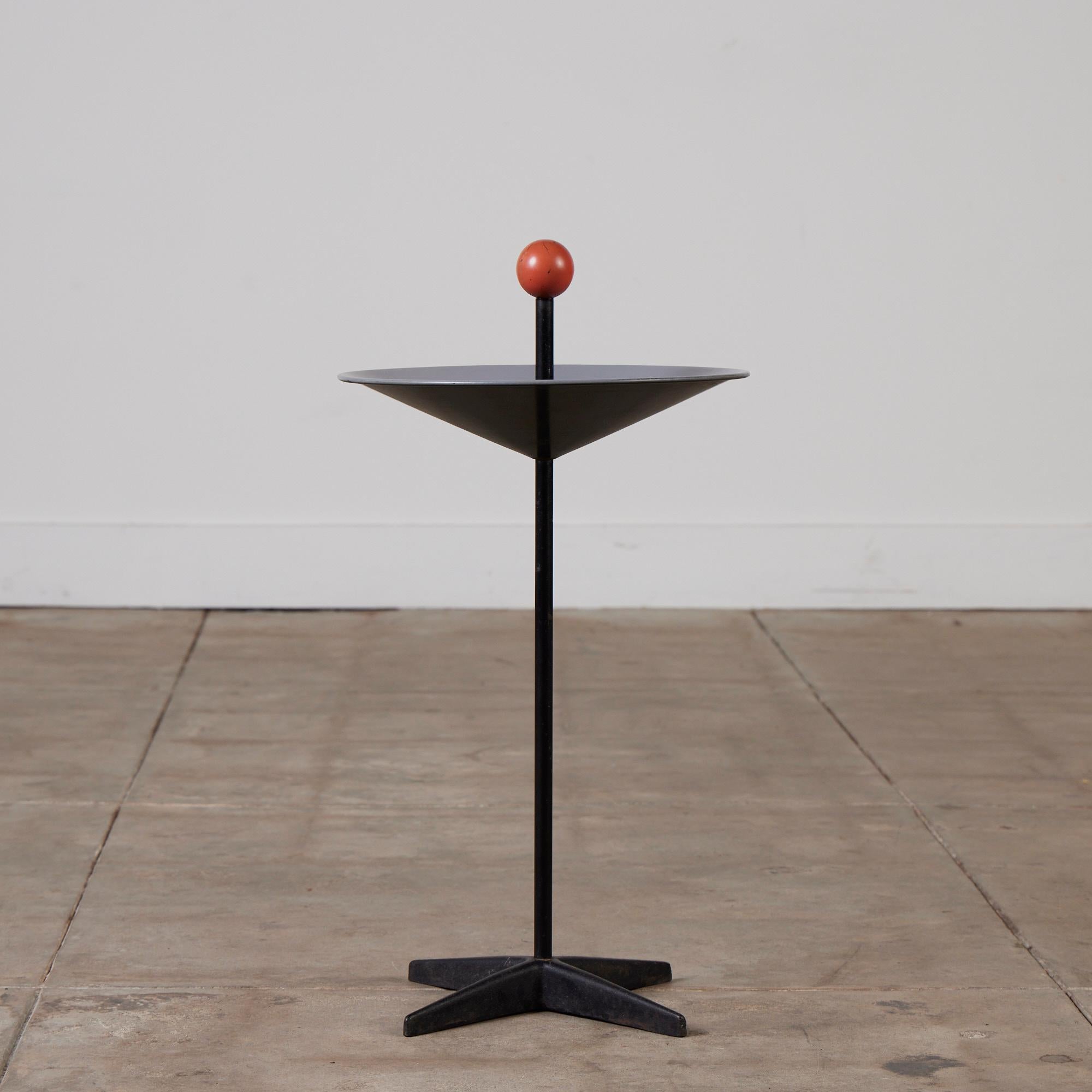 Mid-Century moderno Posacenere modernista Mel Bogart per Felmore in vendita