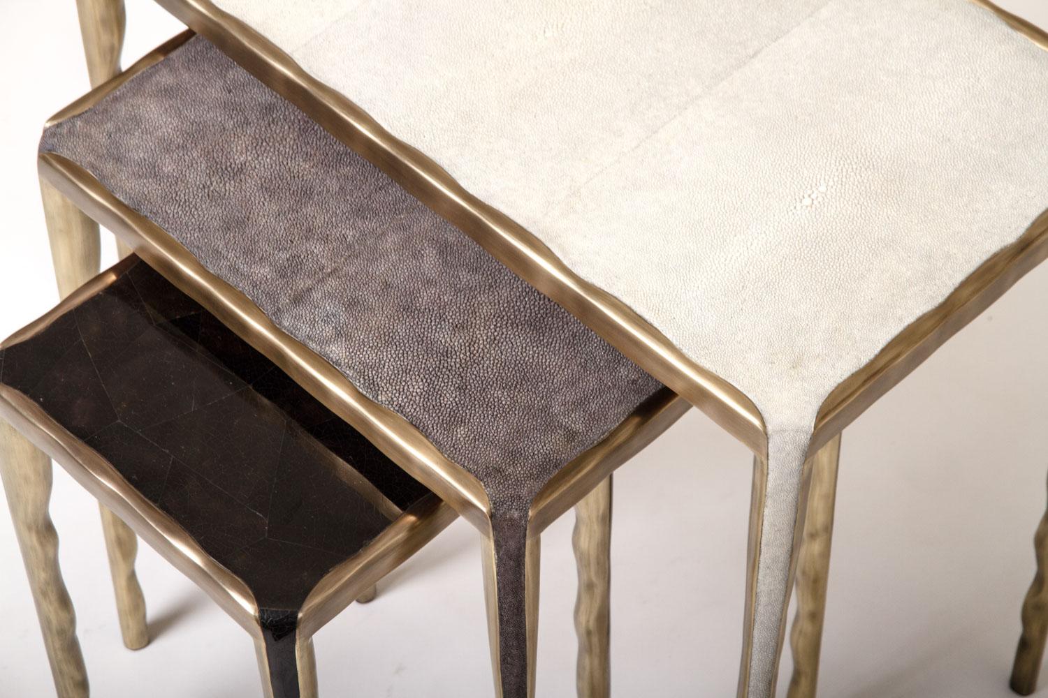 Melting Nesting Side Table Set of 3 in Shagreen Lemurian & Brass by R&Y Augousti For Sale 9