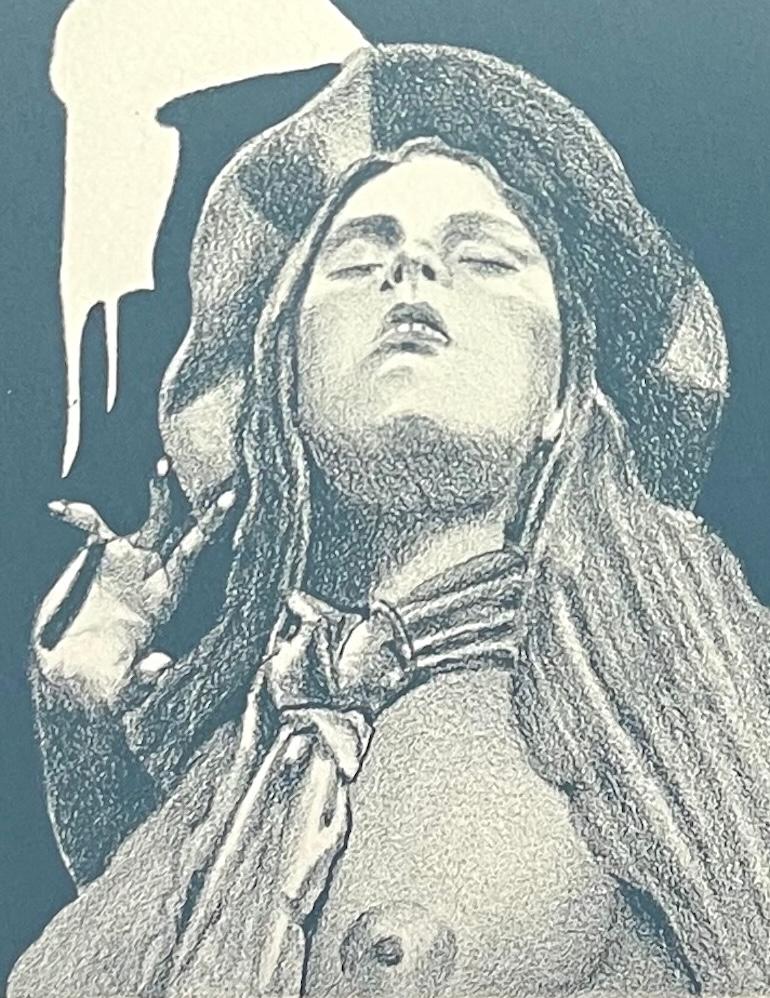 Giovane ragazza in posa sotto il lampadario, litografia su pietra disegnata a mano, blu ardesia - Print Realismo di Mel Ramos
