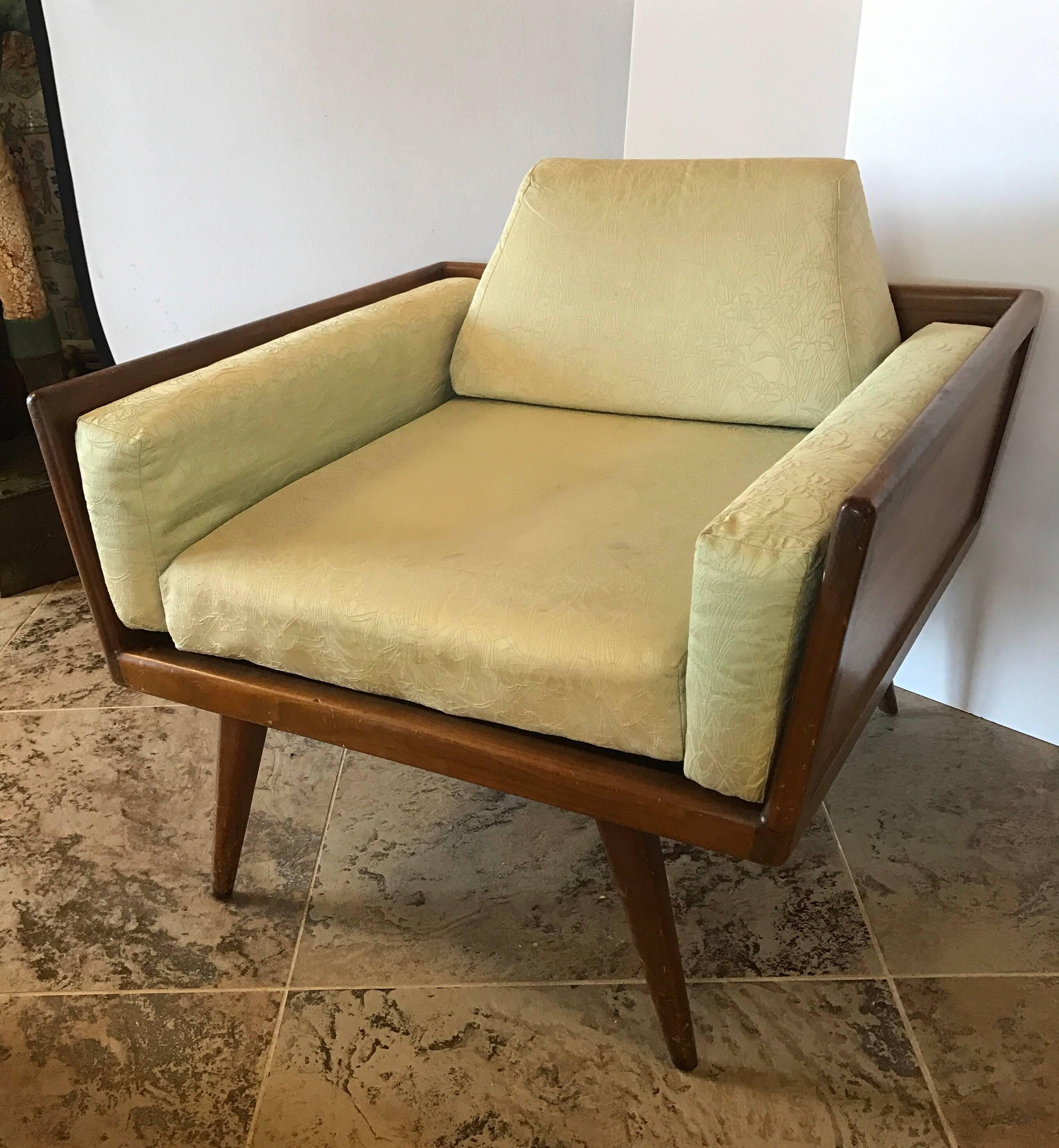 Mid-20th Century Mel Smilow for Smilow Thielle Signed Walnut Lounge Chair, 1950s