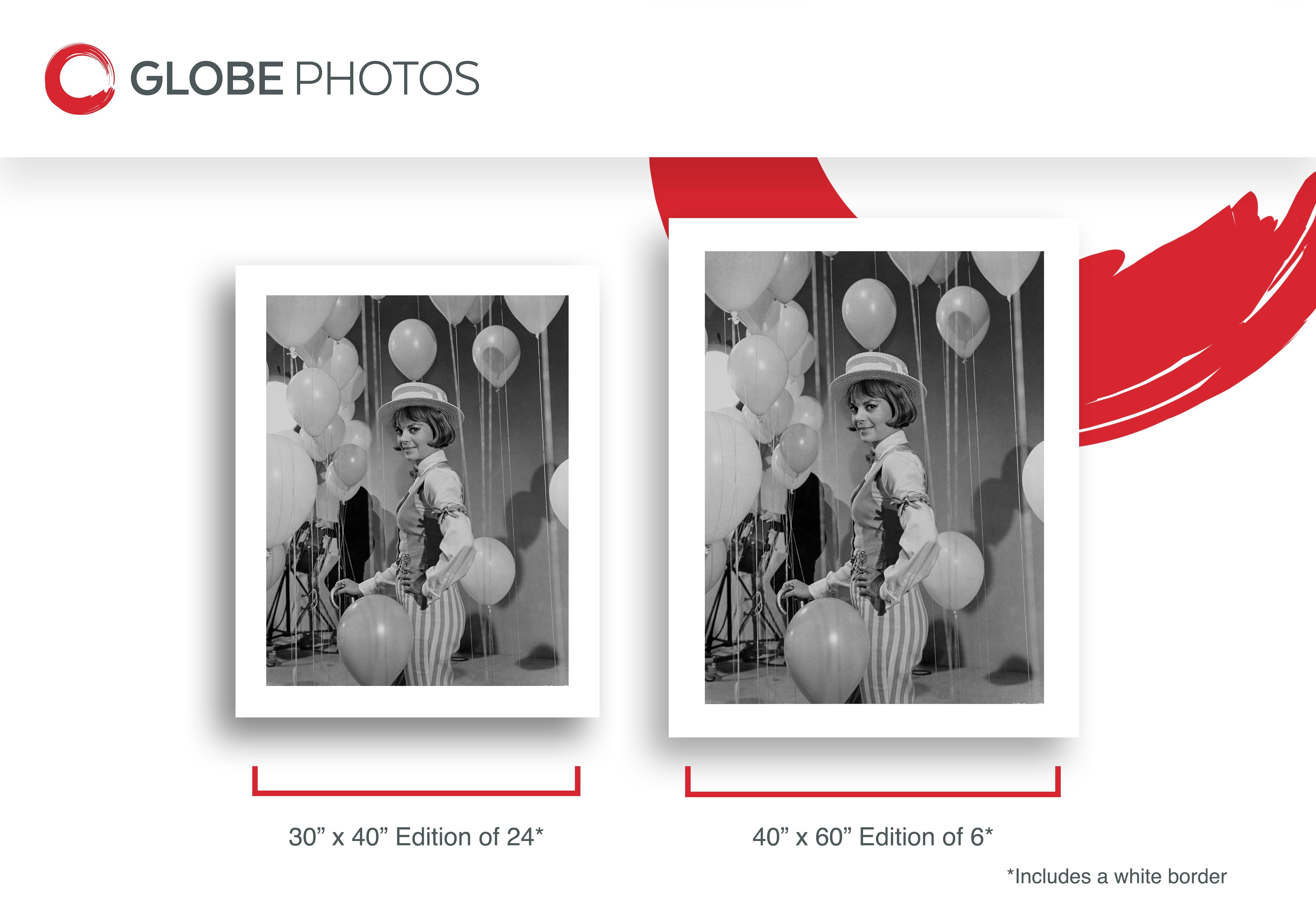 Bois Natalie avec ballons en vente 2