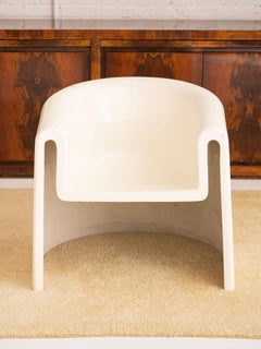 "Melaina" Fiberglass Chair by Rodolfo Bonetto for Driade