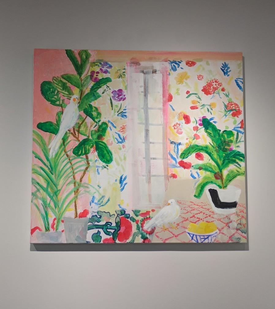 Higos y plumas - Interior contemporáneo Pájaros blancos Plantas verdes Frutas, 2018 en venta 5