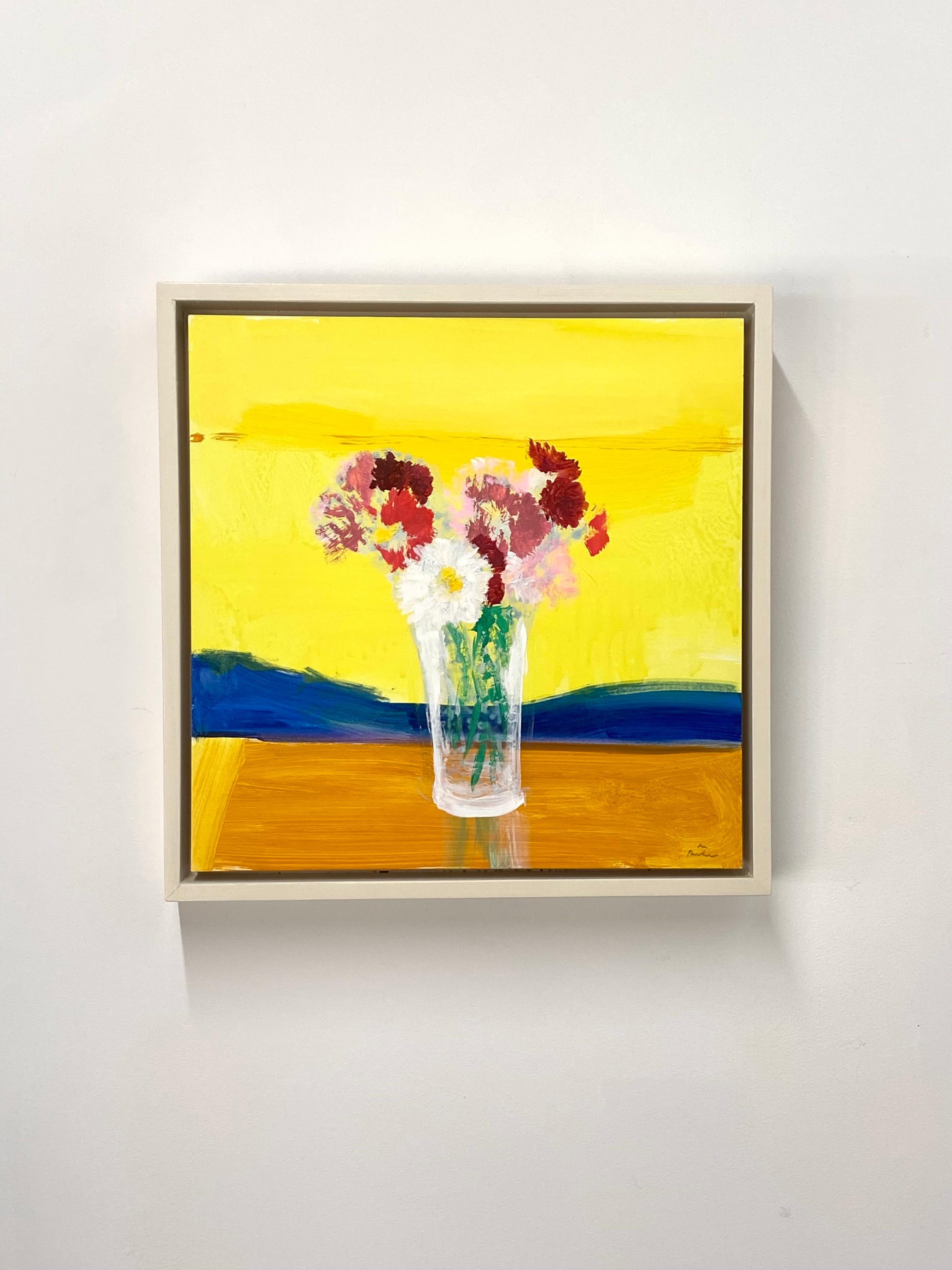 Sonnenaufgang Bouquet, leuchtend gelb, rosa, blau, kastanienbraun rote Blumen Gänseblümchen Botanical – Painting von Melanie Parke