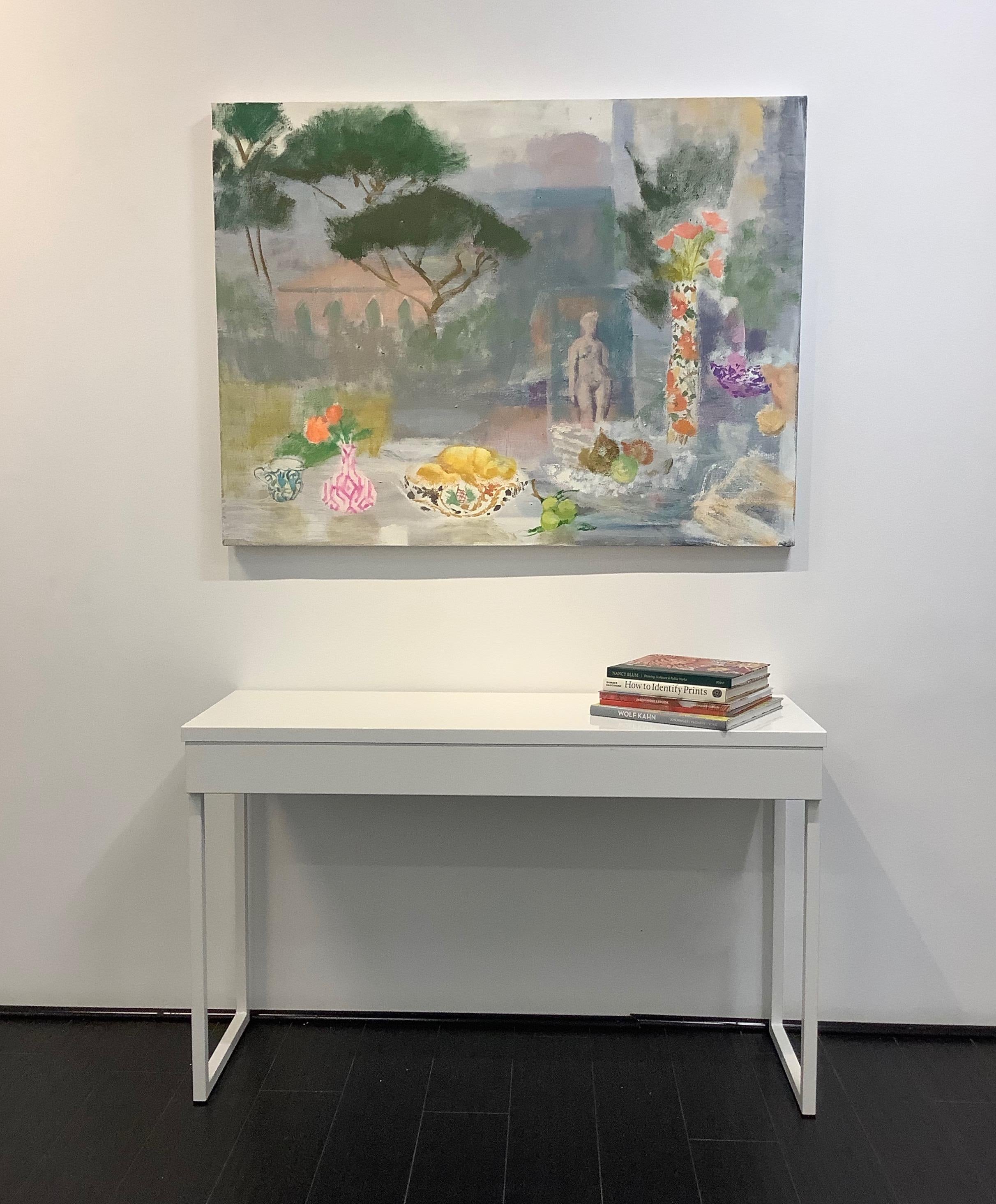 Postkartenplakat von Torcello, Obst, grüne gelbe Birnen, pfirsichfarbene Blumen, Figur, grüne Bäume (Zeitgenössisch), Painting, von Melanie Parke