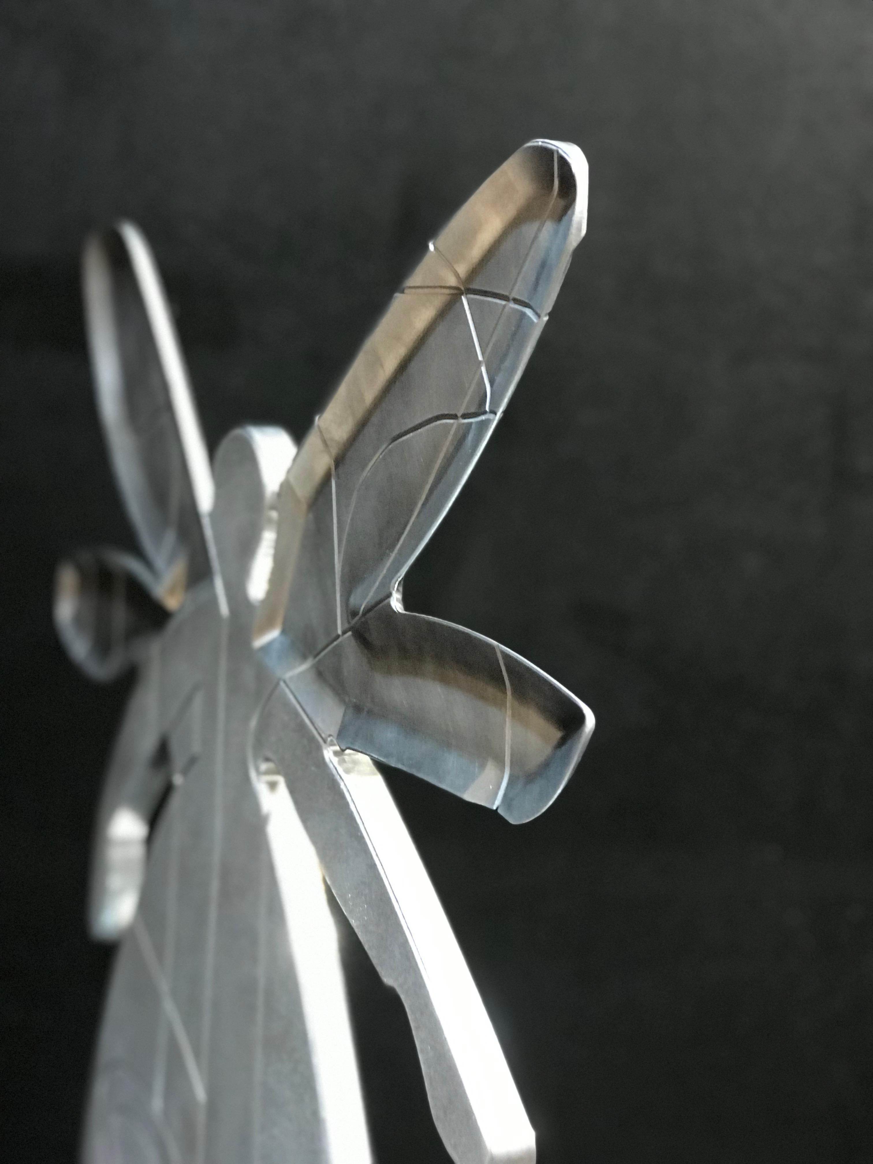 Serie Polinizadora Mujer de Agua, escultura de aluminio de Melanie A. Yazzie, Navajo en venta 1