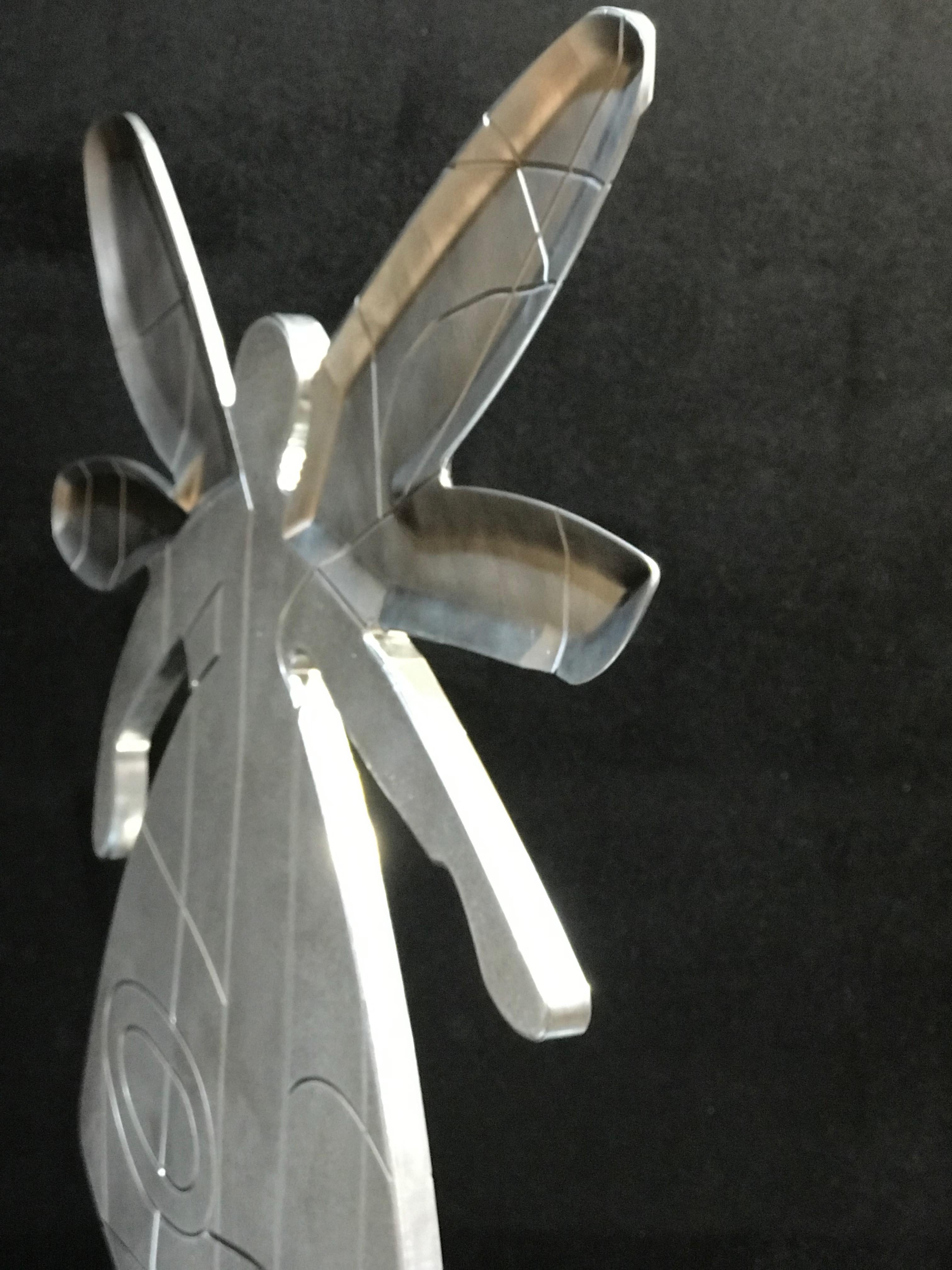 Serie Polinizadora Mujer de Agua, escultura de aluminio de Melanie A. Yazzie, Navajo en venta 2