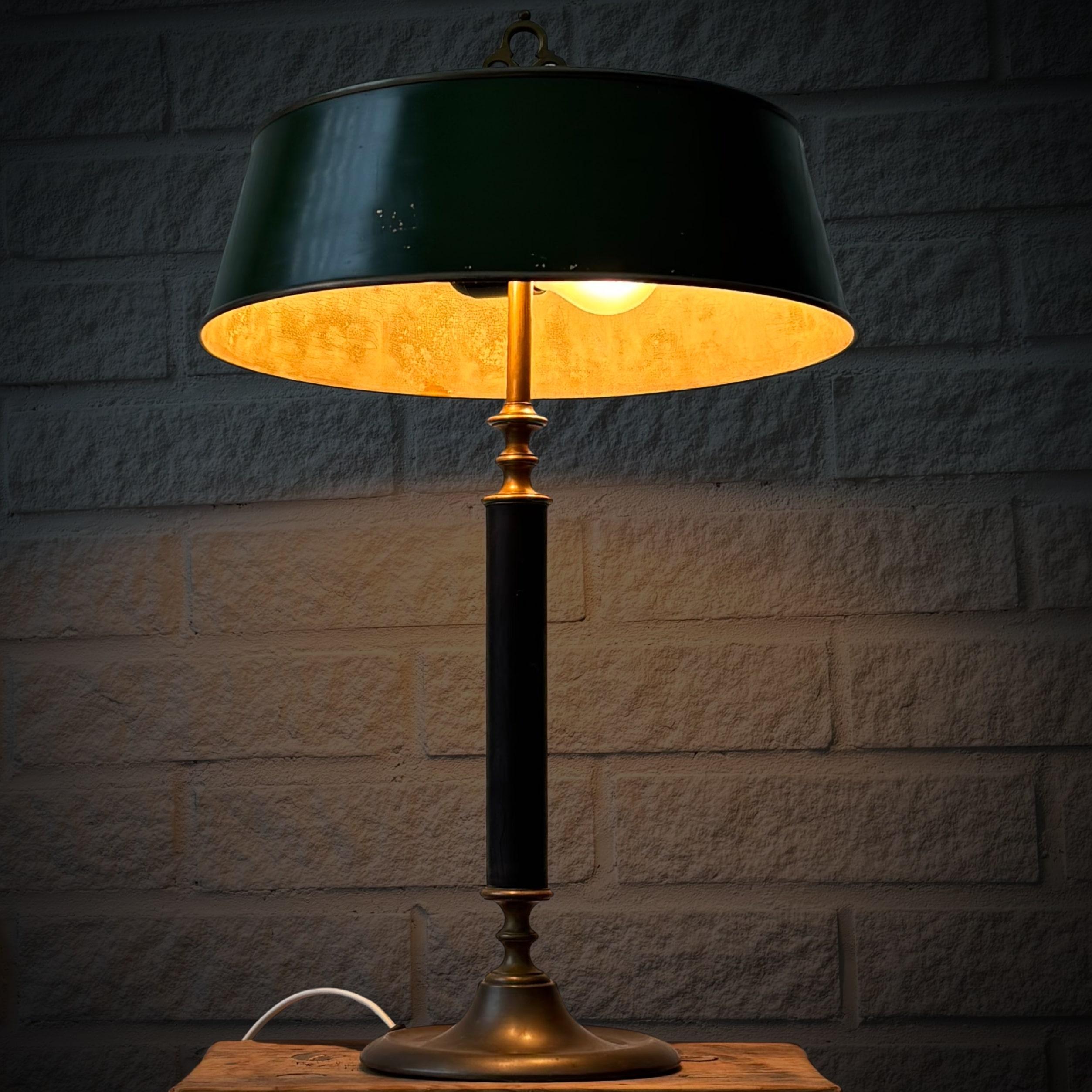 Melchior Wernstedt, Nordiska Kompaniet, table lamp 25760, Swedish Grace, 1920s en Bastante bueno estado para la venta en Forserum, SE