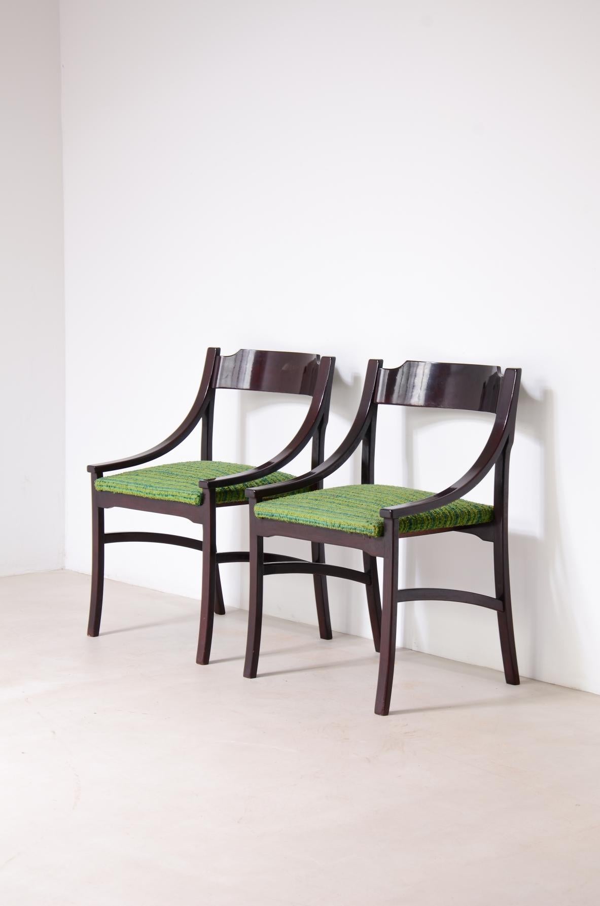 4 chaises Melchiorre Bega en bois façonné Excellent état - En vente à Milano, IT