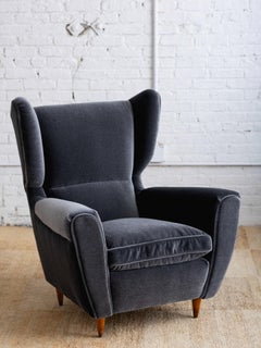 Melchiorre Bega Attribuito Poltrona Wingback Italiana in Mohair Grigio