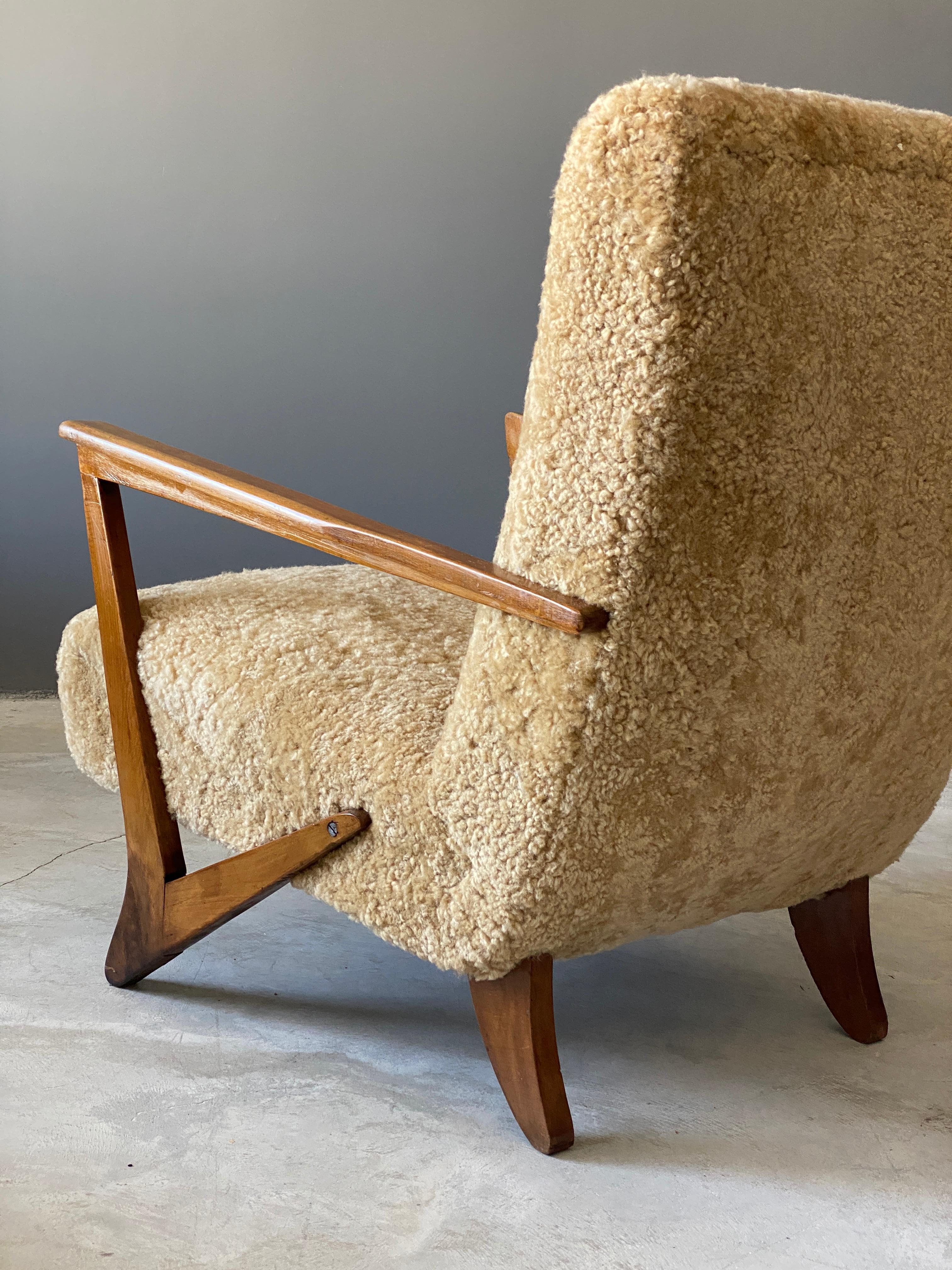 Melchiorre Bega 'attributed' Organic Lounge Chairs, Beige Sheepskin, Wood, 1940s 1