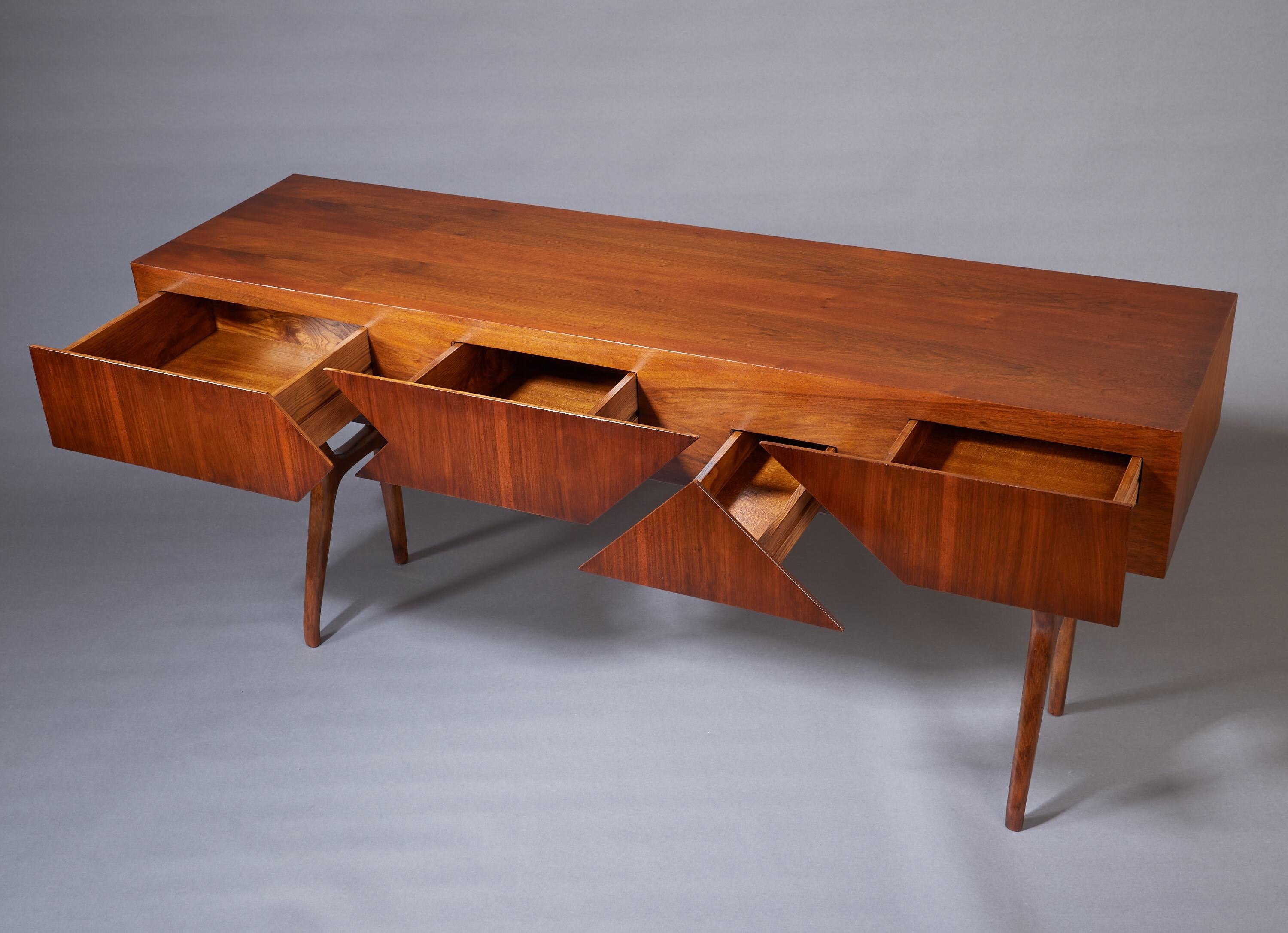Mid-20th Century Melchiorre Bega: Important Geometric Four Drawer Console in Walnut, Italy 1950s