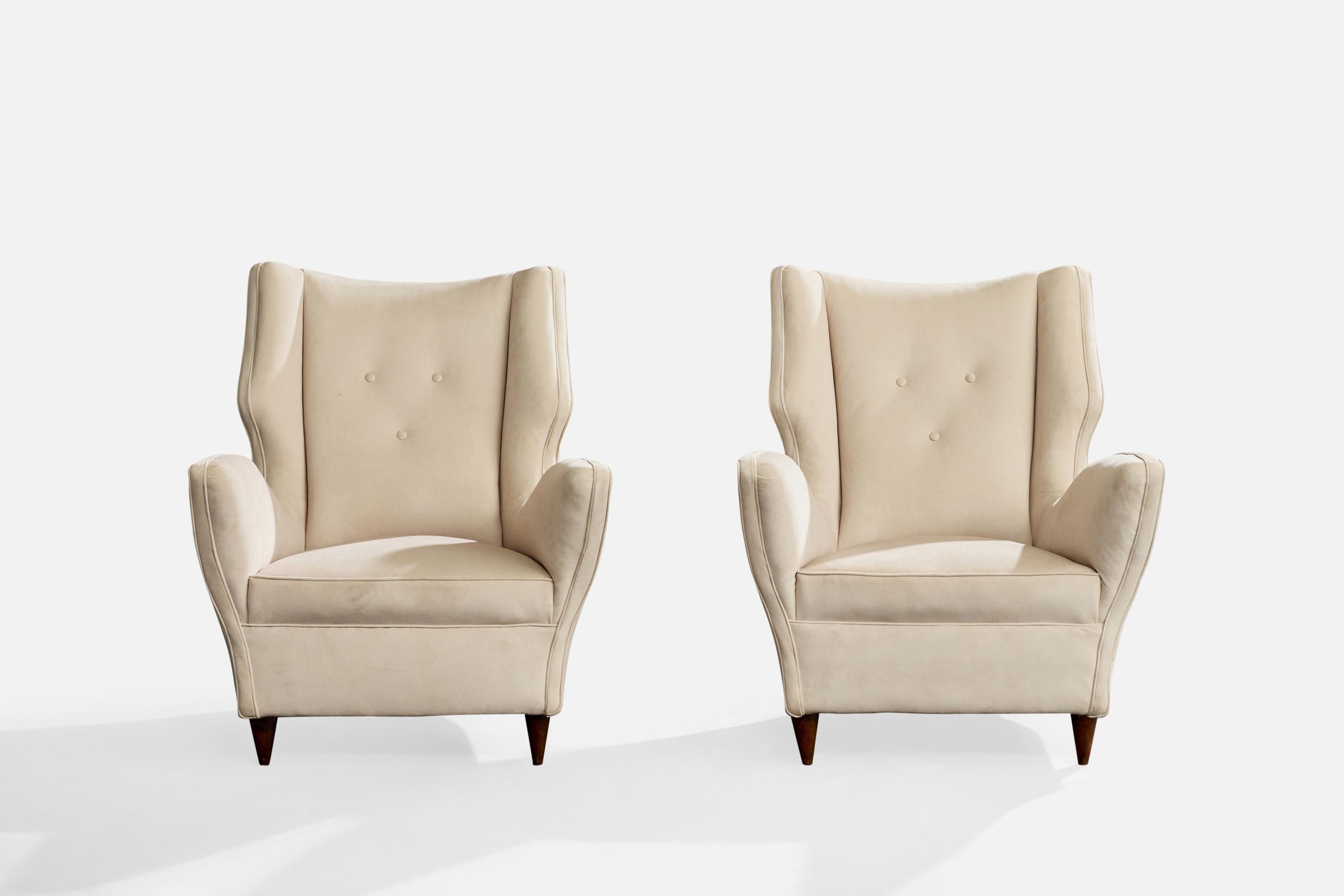 Melchiorre Bega, Loungestühle, Stoff, Nussbaum, Italien, 1950er Jahre (Italienisch) im Angebot