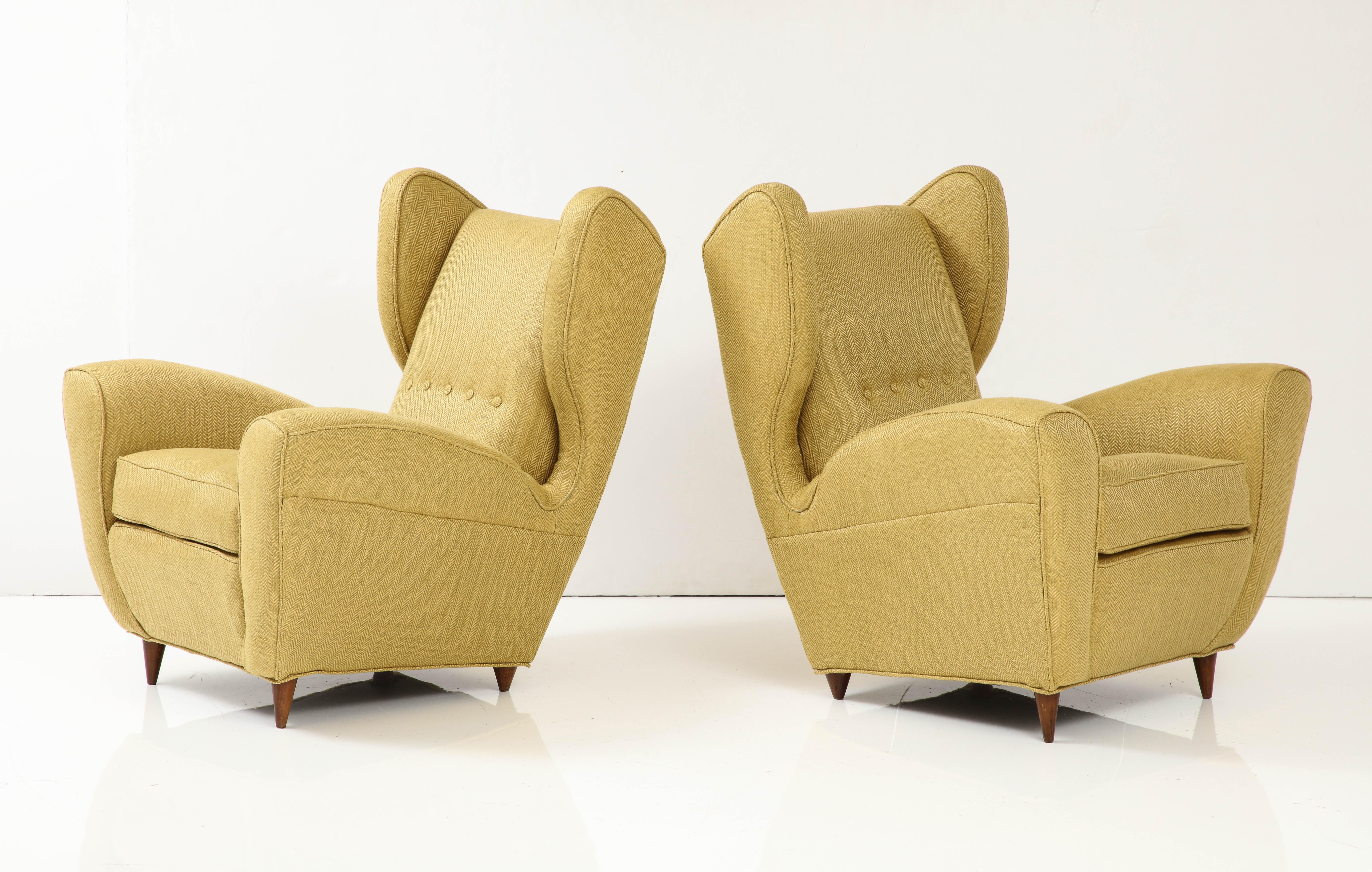 Melchiorre Bega Wingback Lounge Chairs Italien 1950er Jahre im Angebot 1