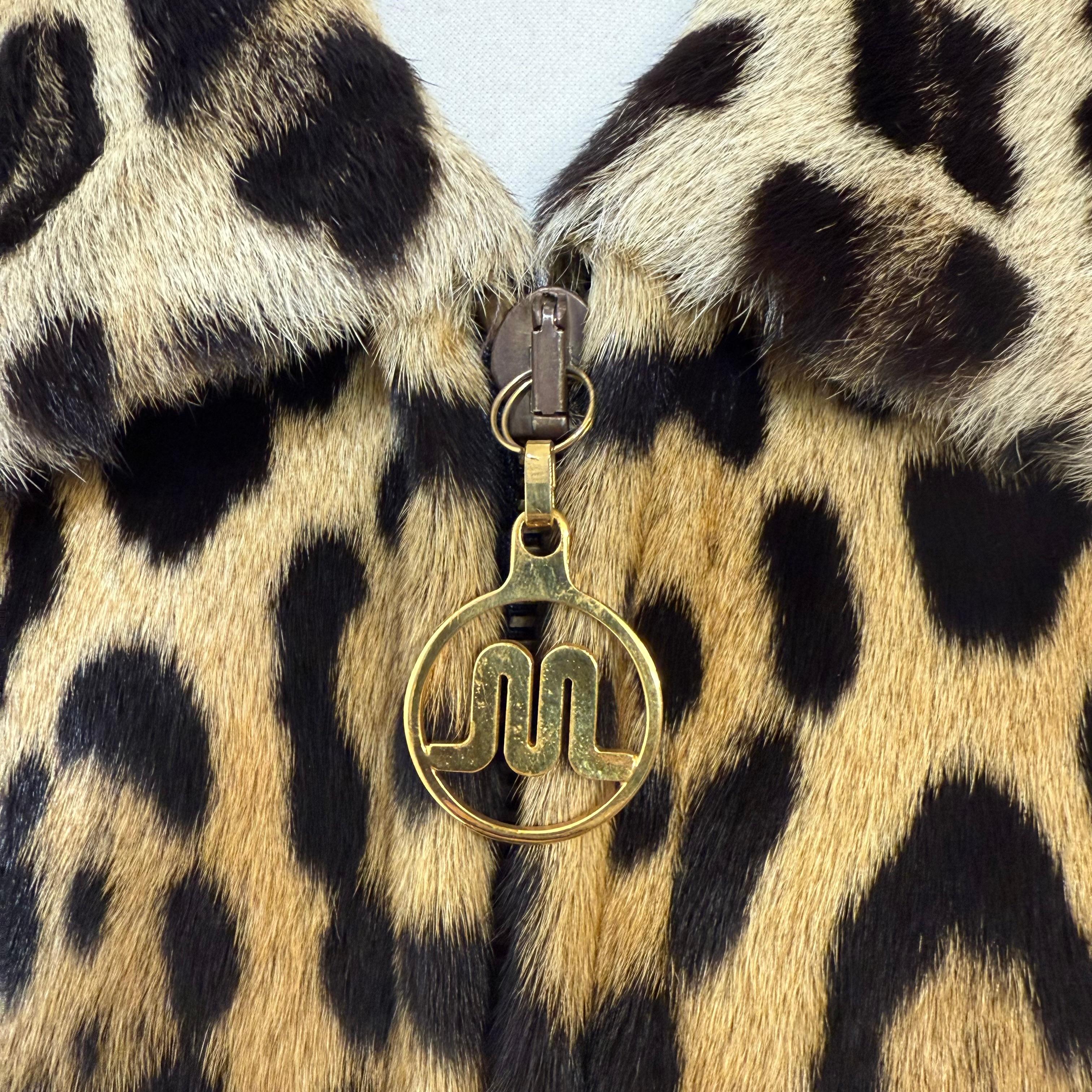 Melegari e Costa Montenapoleone Veste en vraie fourrure de léopard M/L Excellent état - En vente à Gazzaniga (BG), IT