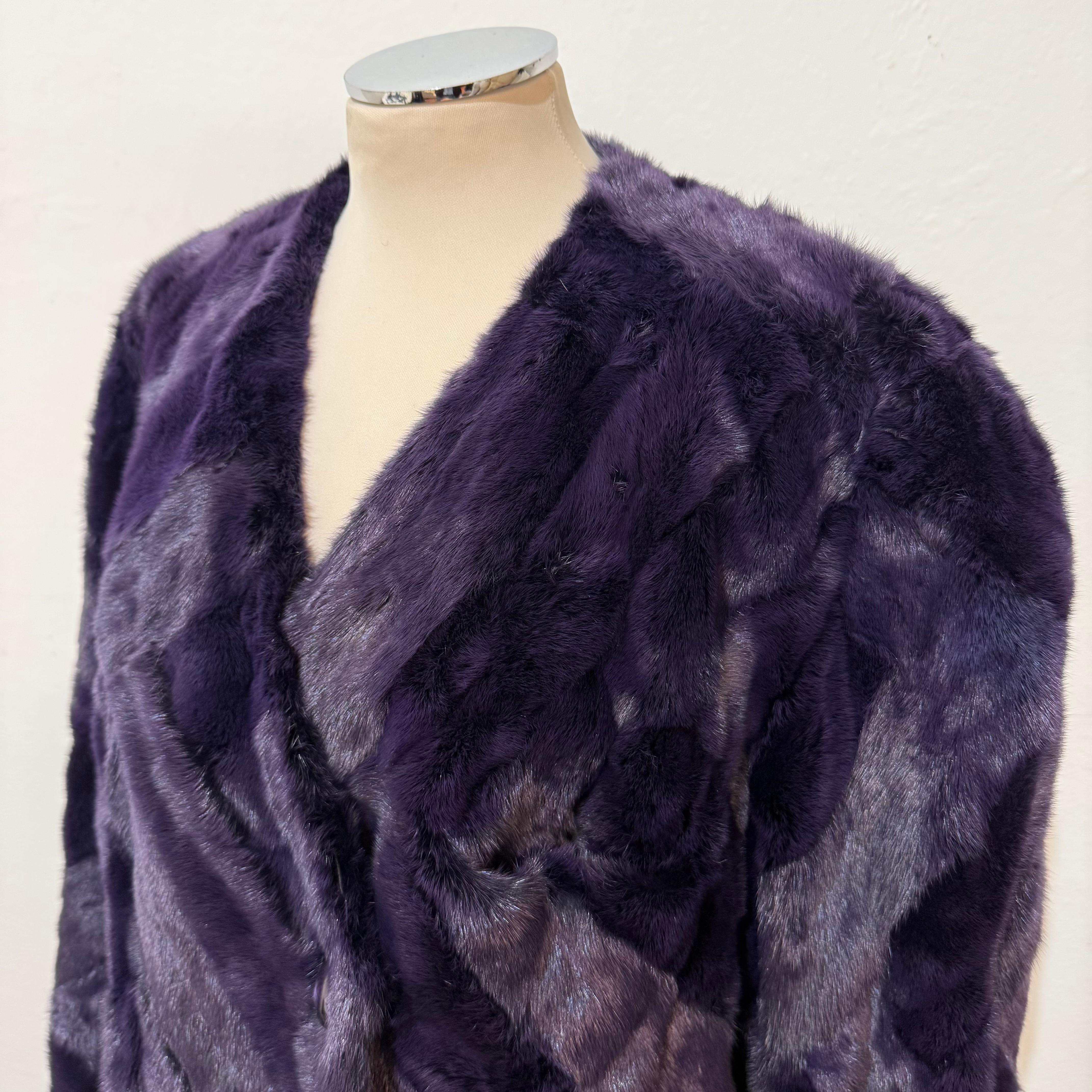 Nero Melegari e Costa Montenapoleone Giacca in pelliccia di visone viola A.E.L. M. in vendita